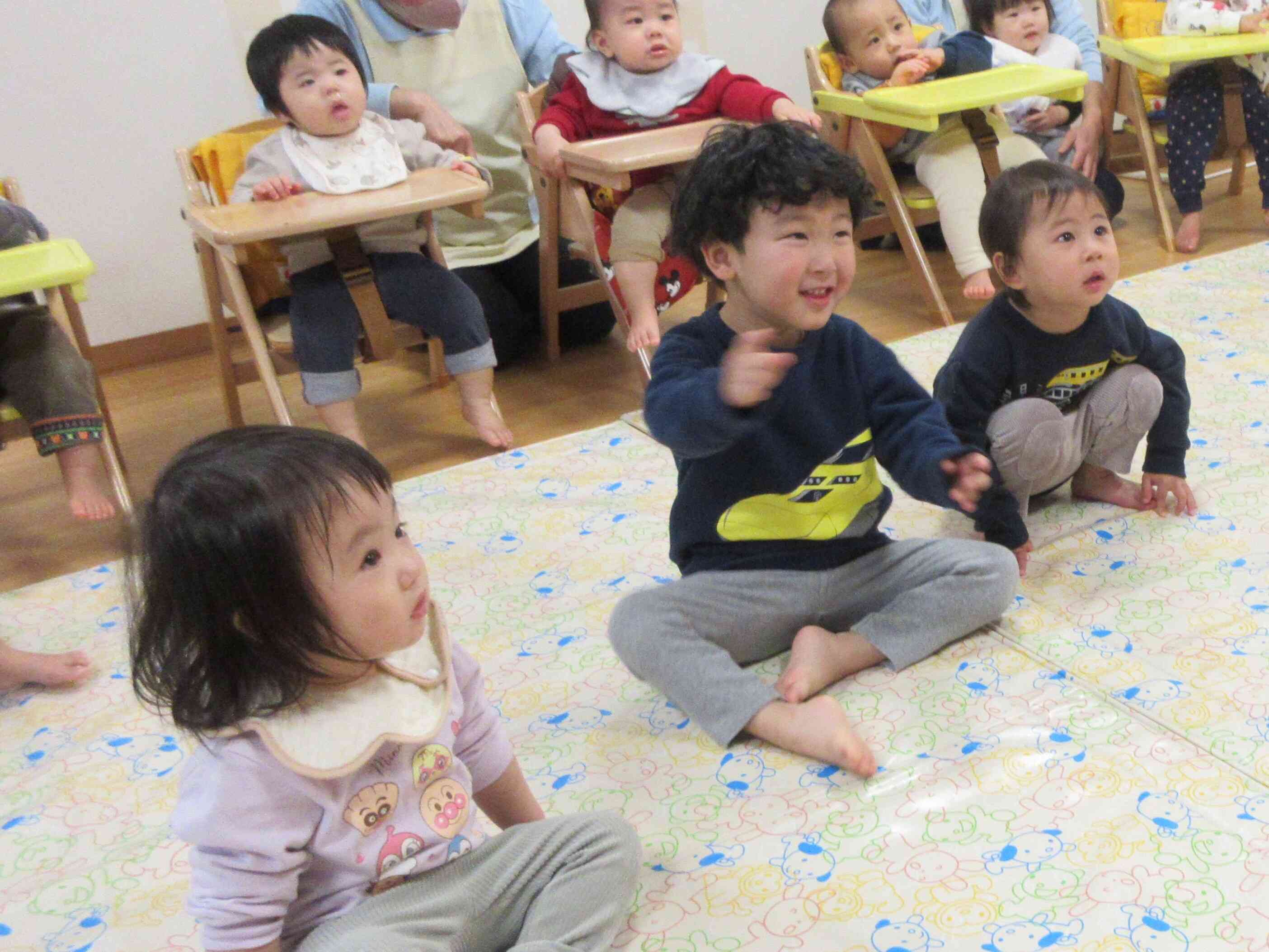 しっかり聞いて楽しんでいます!!