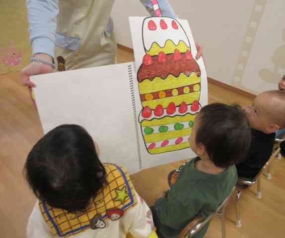 ろうそくの火を吹き消せるかな?