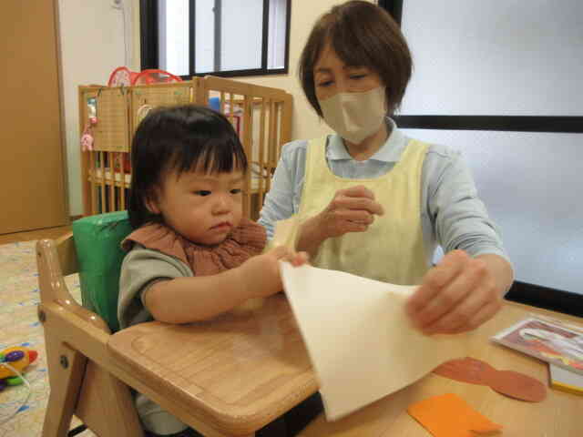 びりびり破くことできるかな？