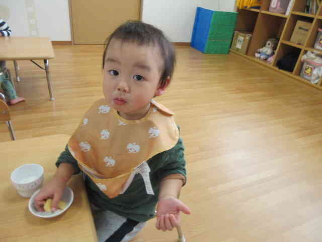 食べてるよ！！