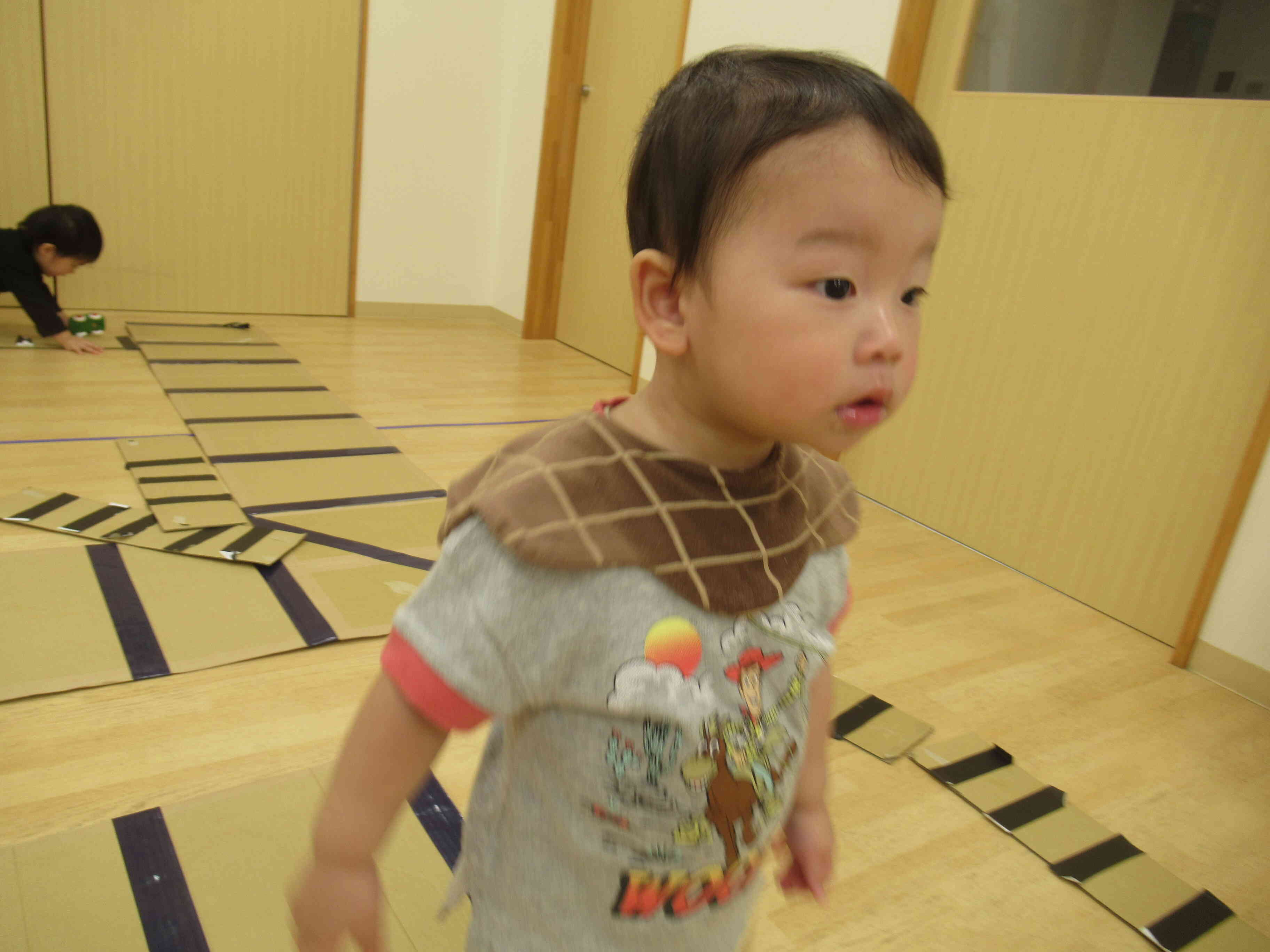 だれの後ろにつかまろうかな～？