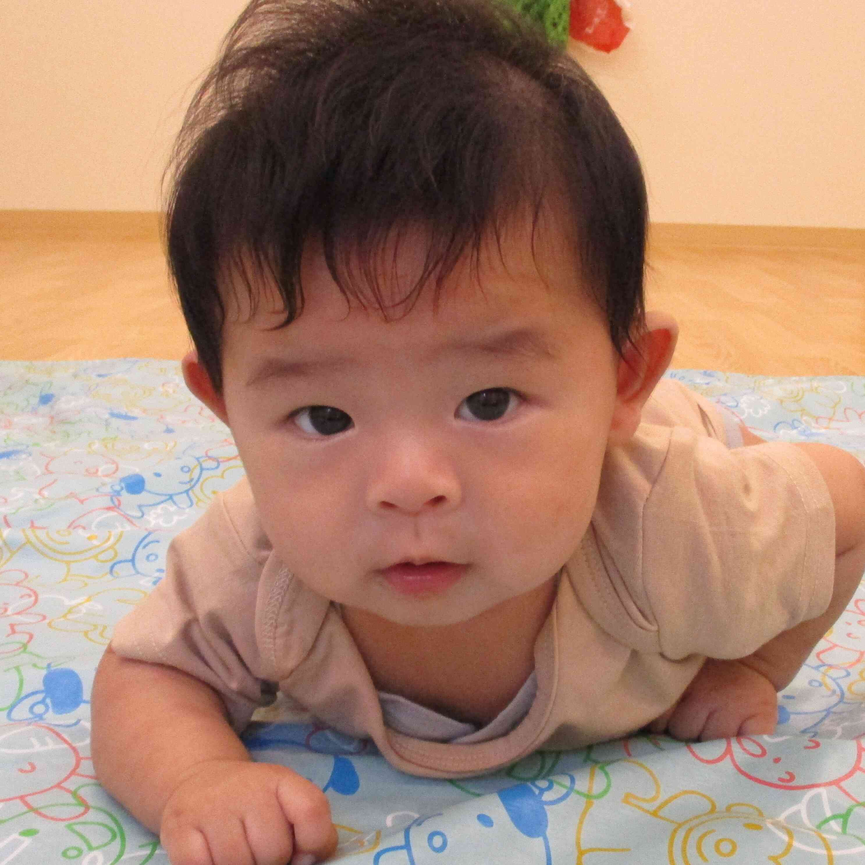 はじめまして～ひよこ組（0歳児）～