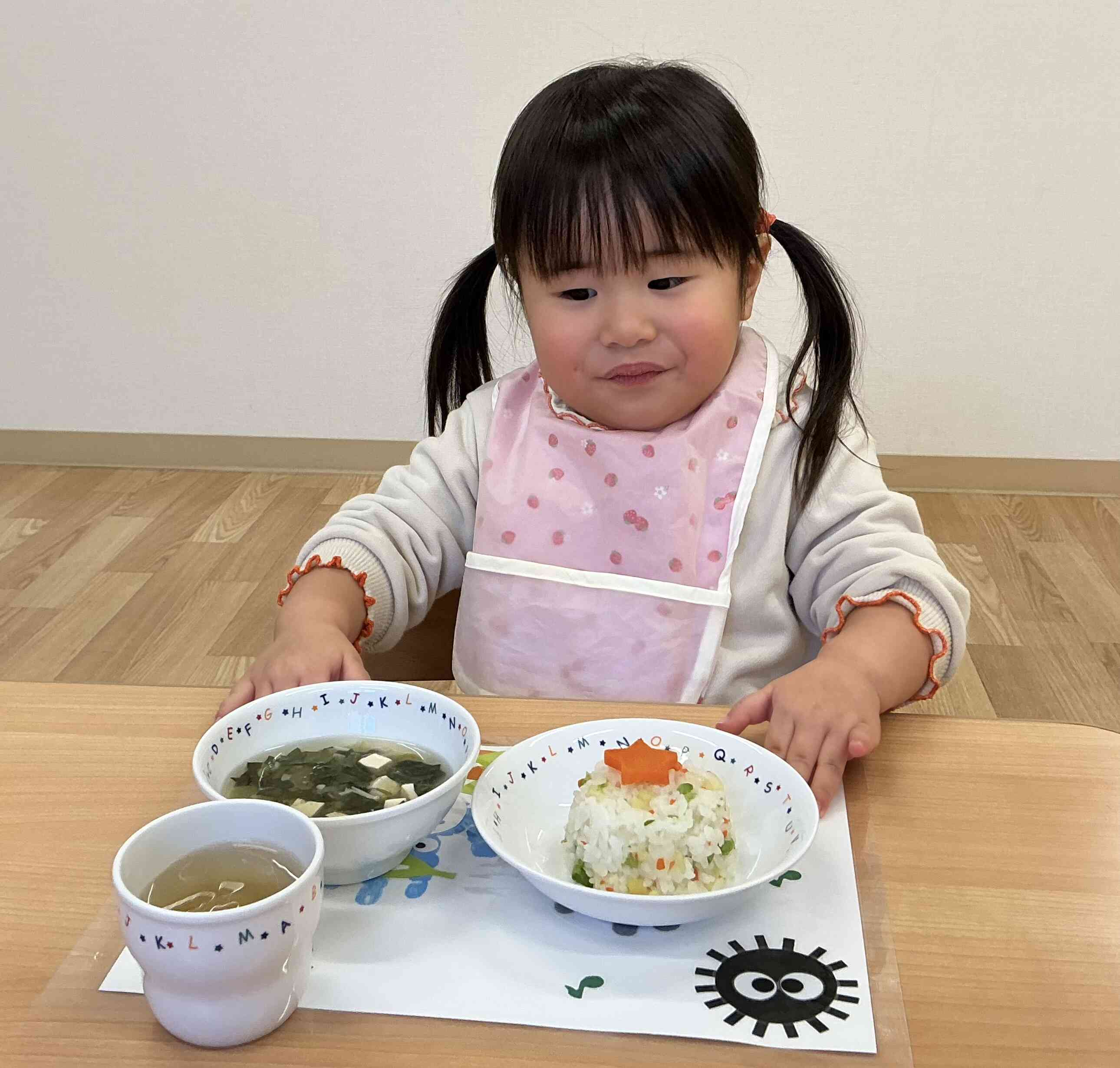 今日の給食は何かな?