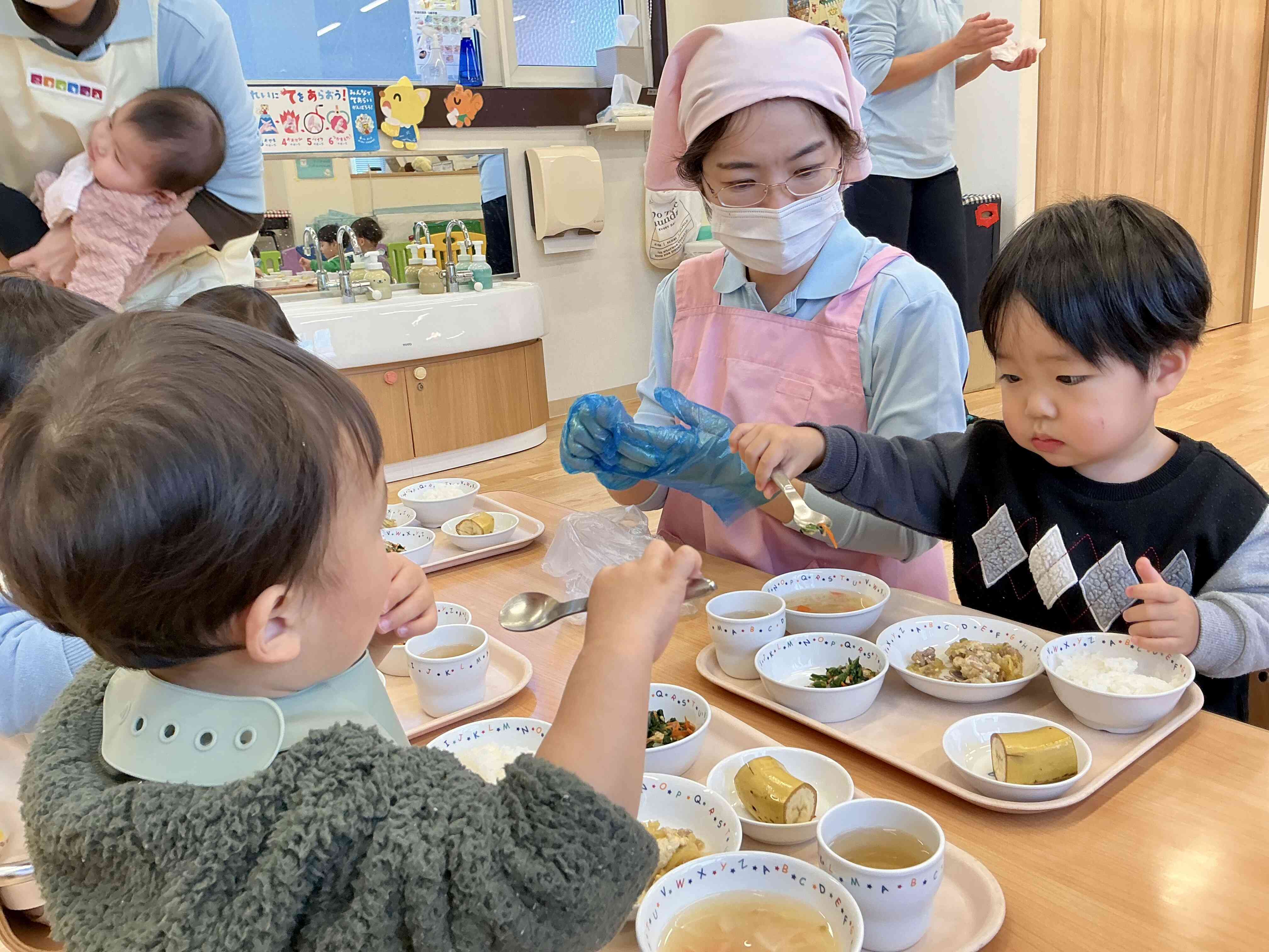 お腹ぺこぺこ！たくさん食べてね！