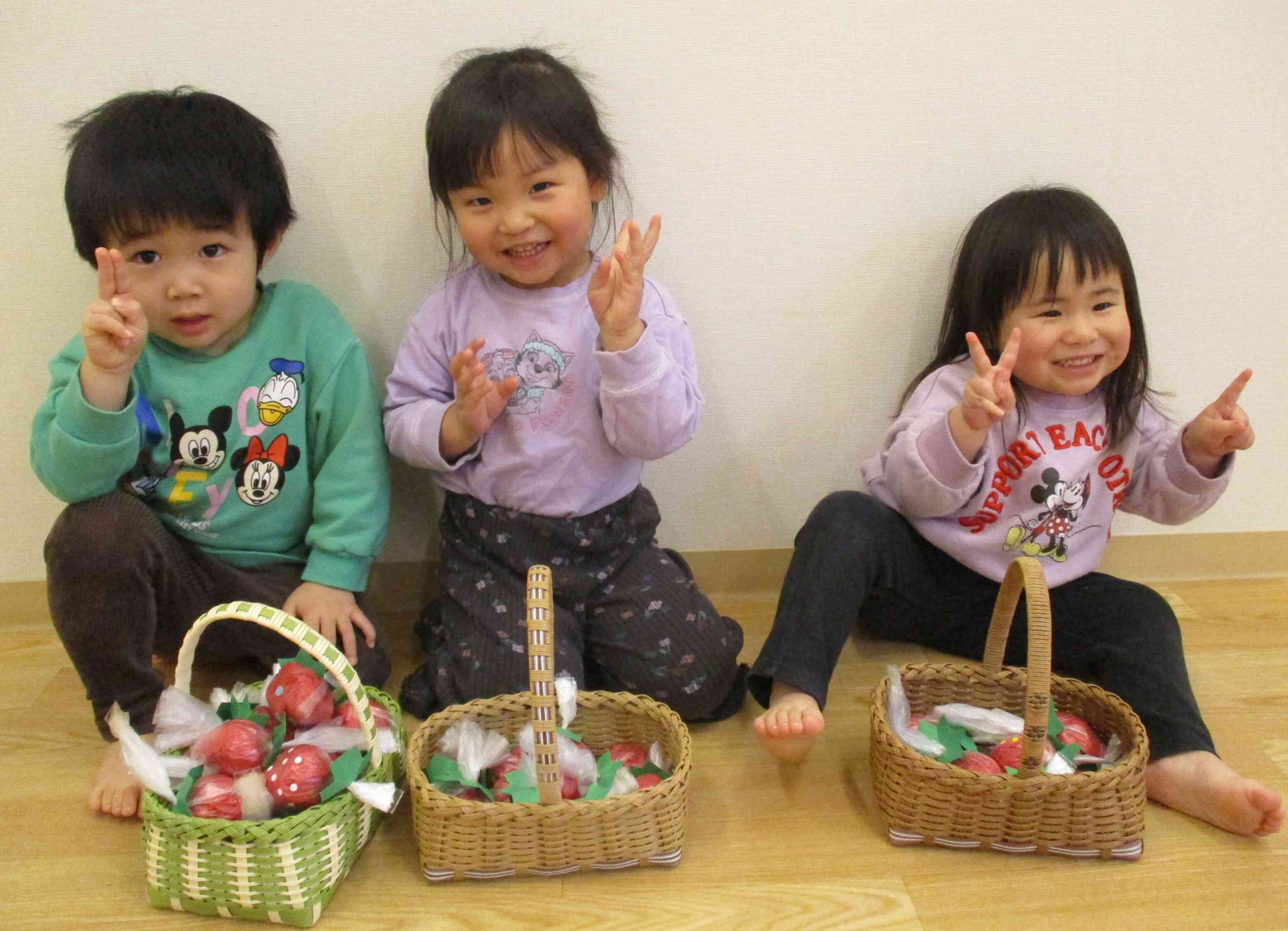 食育【いちごがりごっこ】