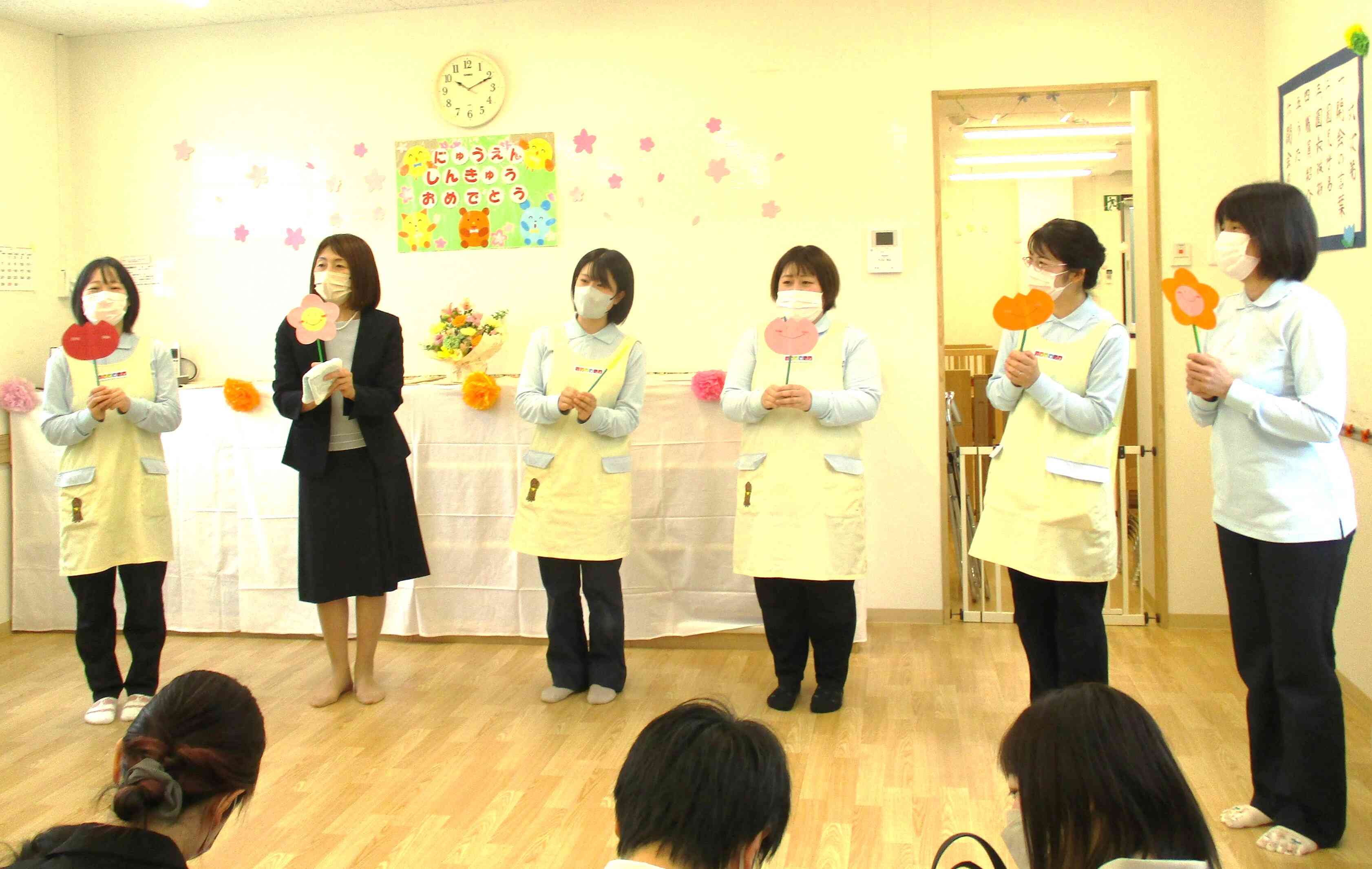 先生からお歌のプレゼント！