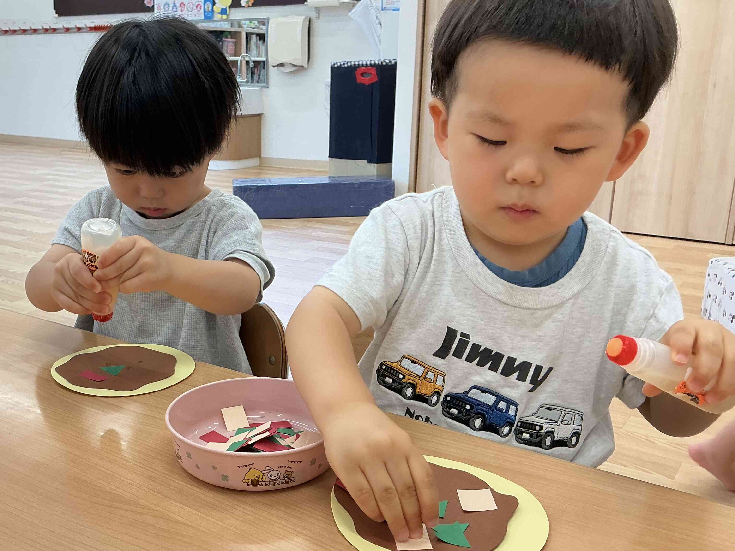 製作の時間(2歳児)