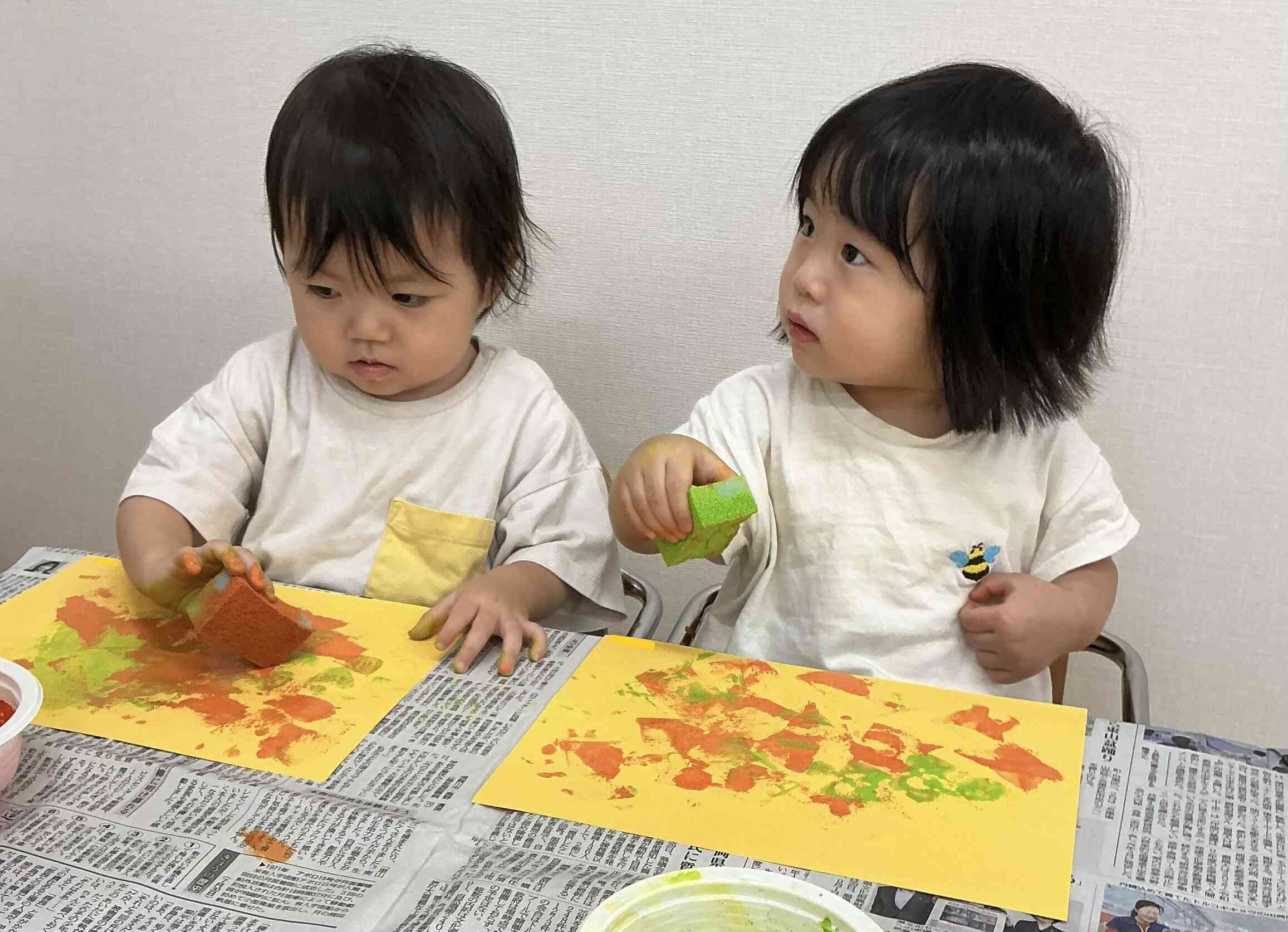 ペタペタ楽しいね。