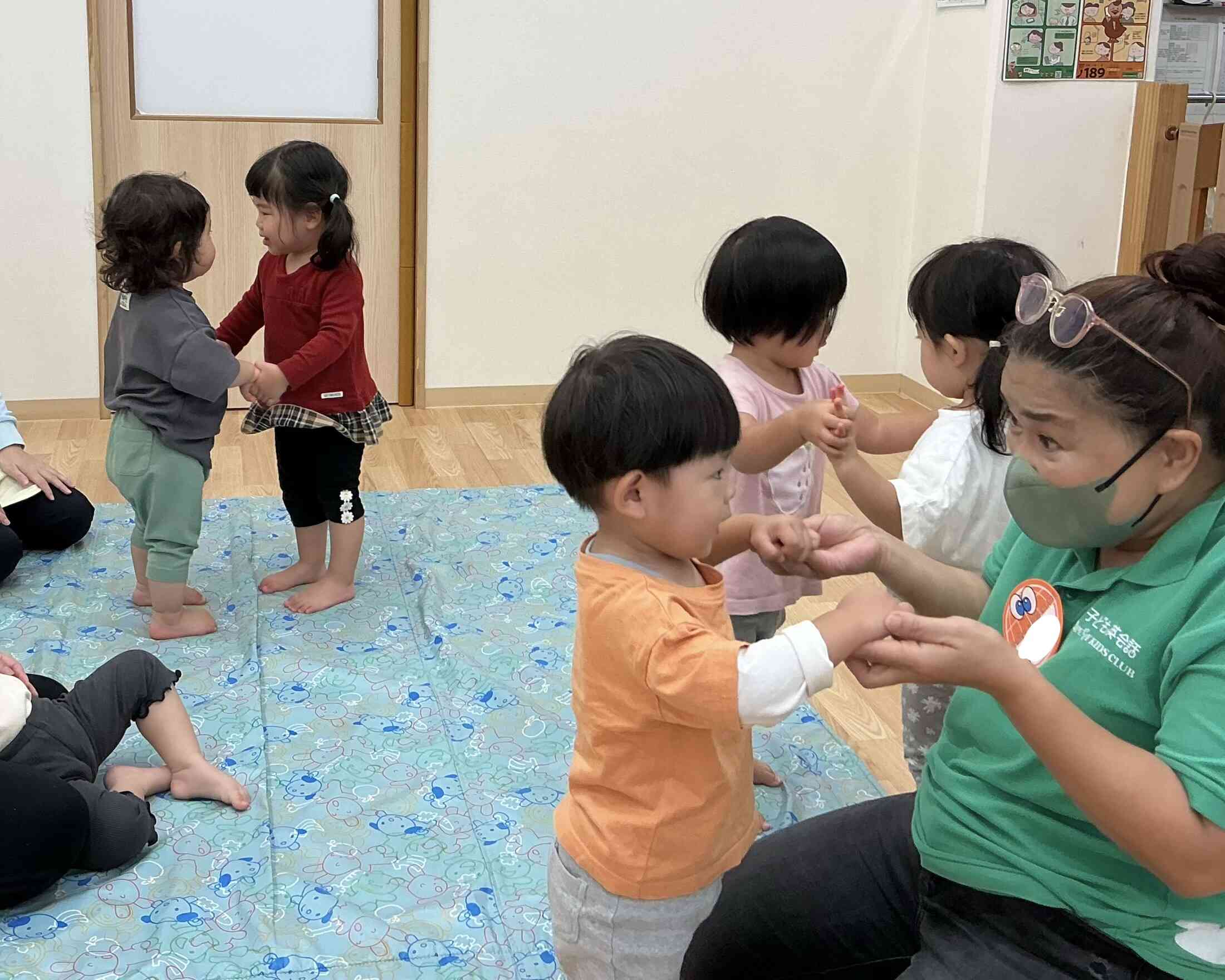 英語教室〜あひる組（1歳児）〜