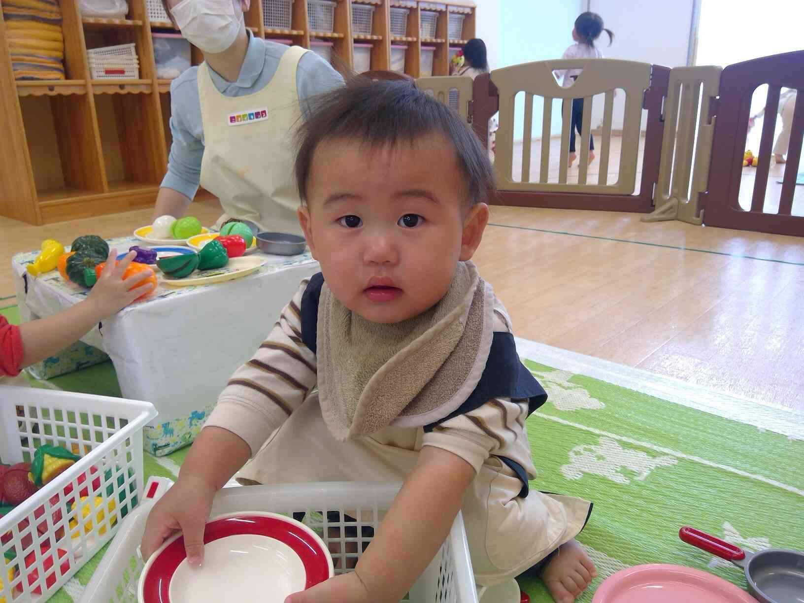 おままごと～あひる組（１歳児）～