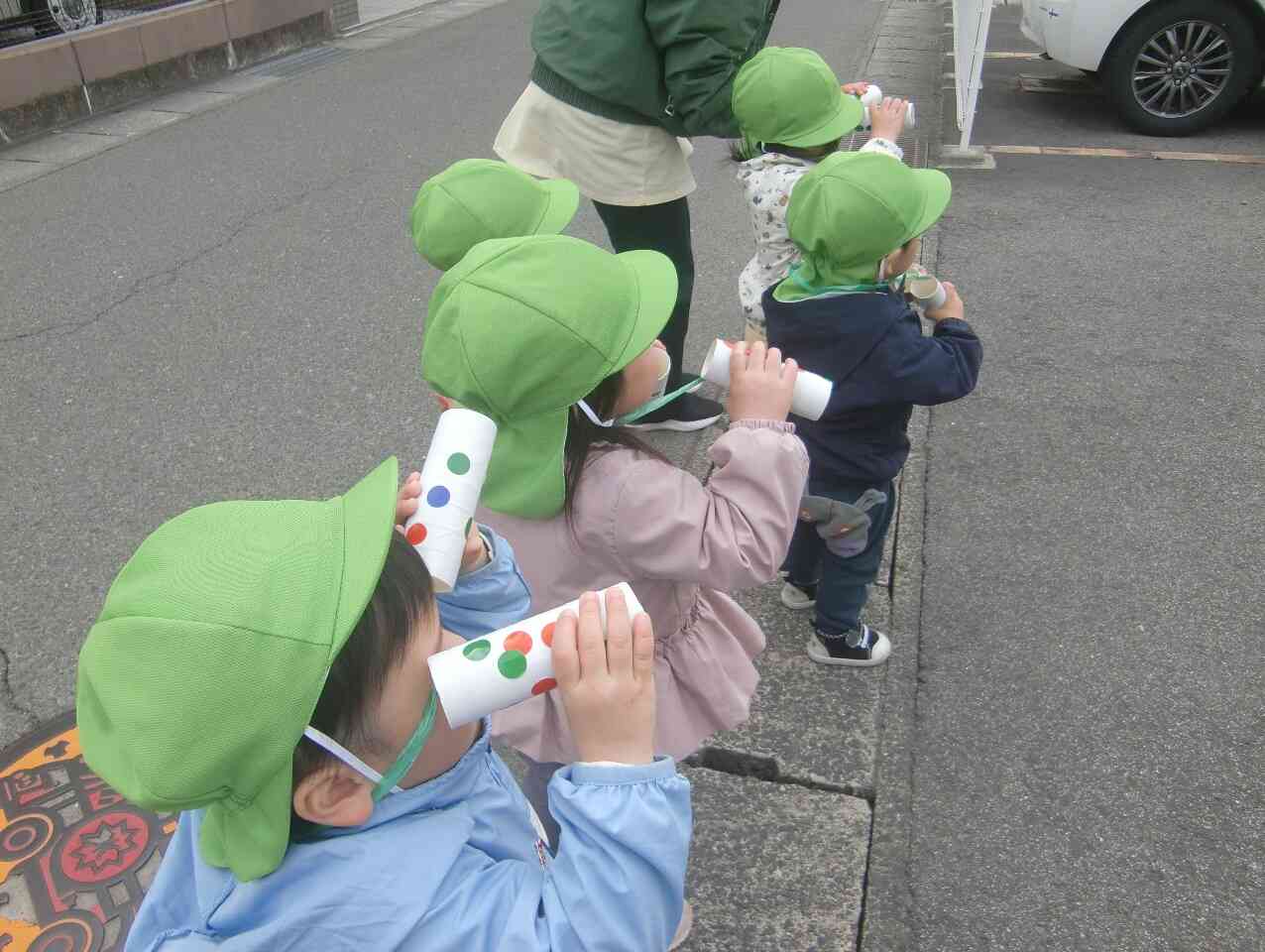 お散歩～うさぎ組（２歳児）～