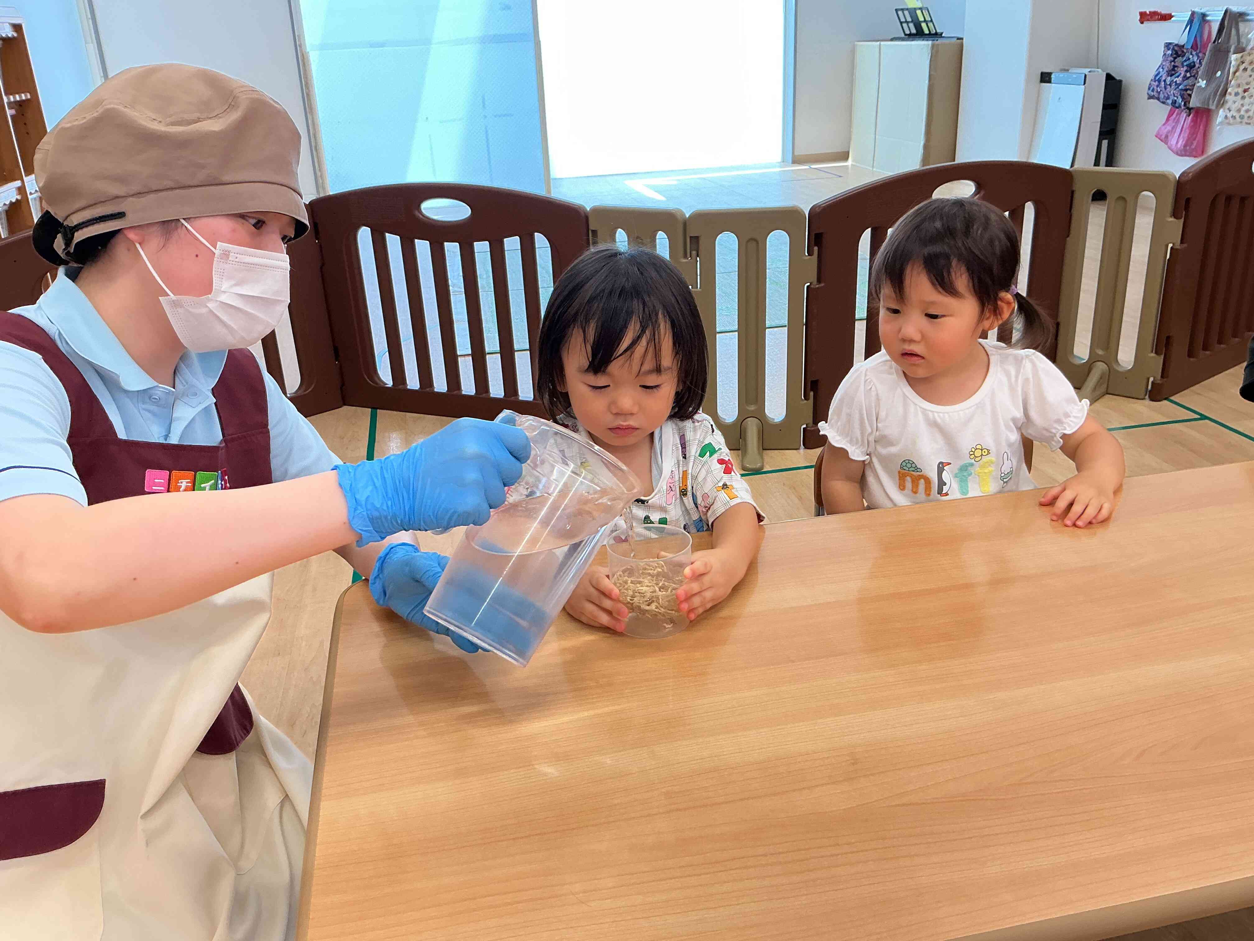 お水を入れると…！！