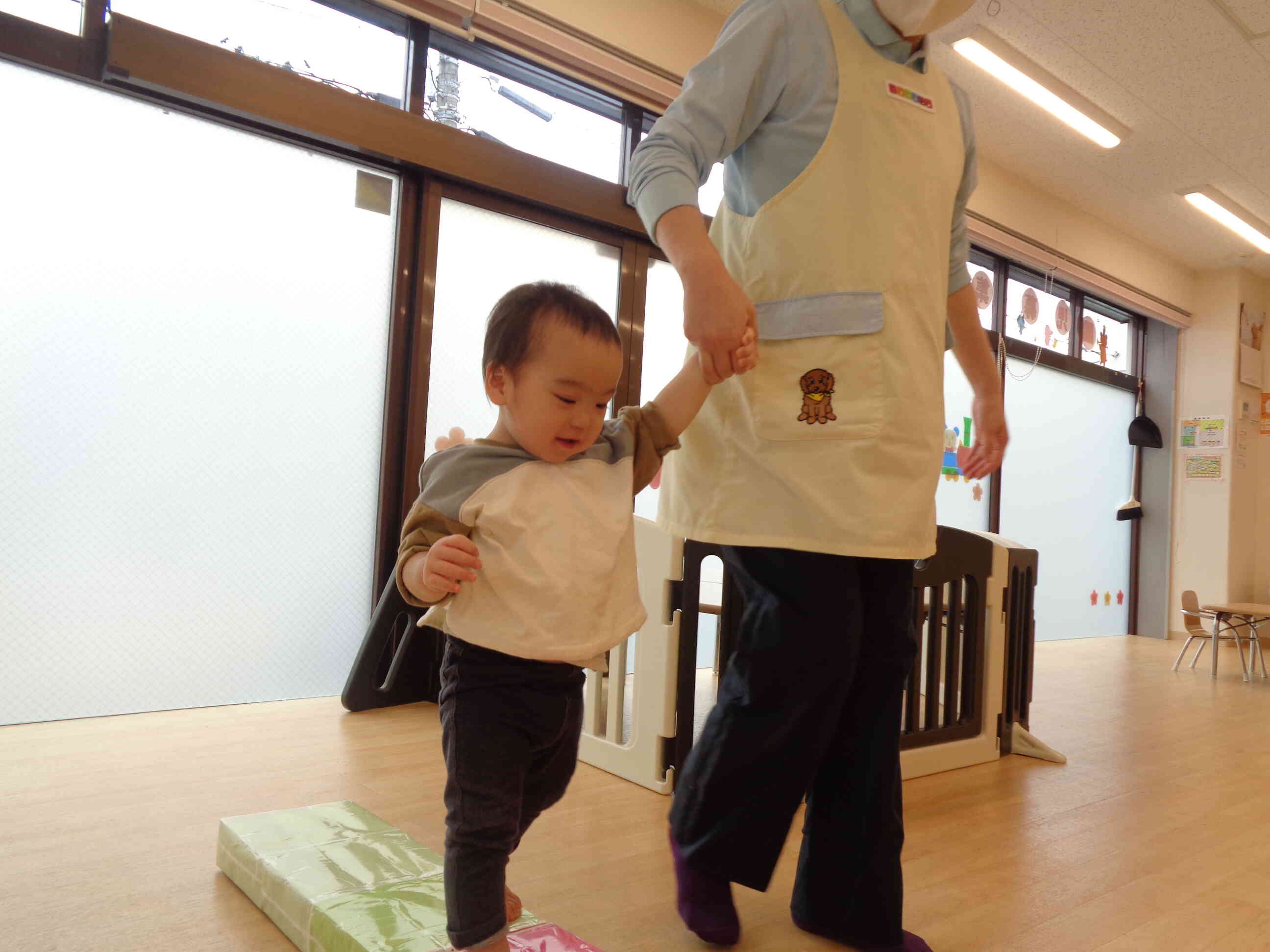 バランスを取って渡り切れるかな？