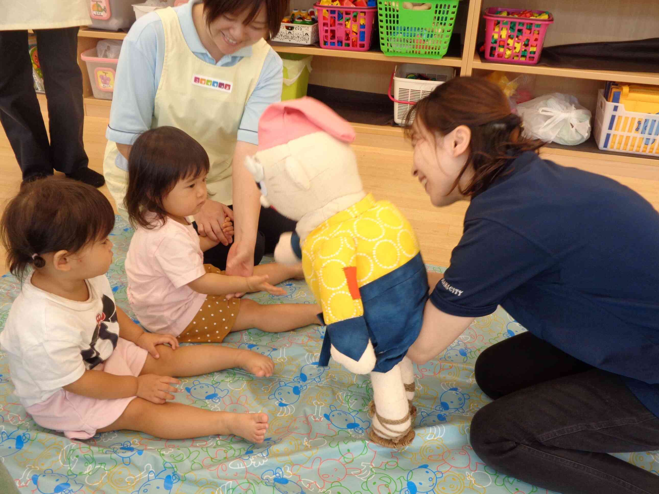 おじいさんにタッチ！