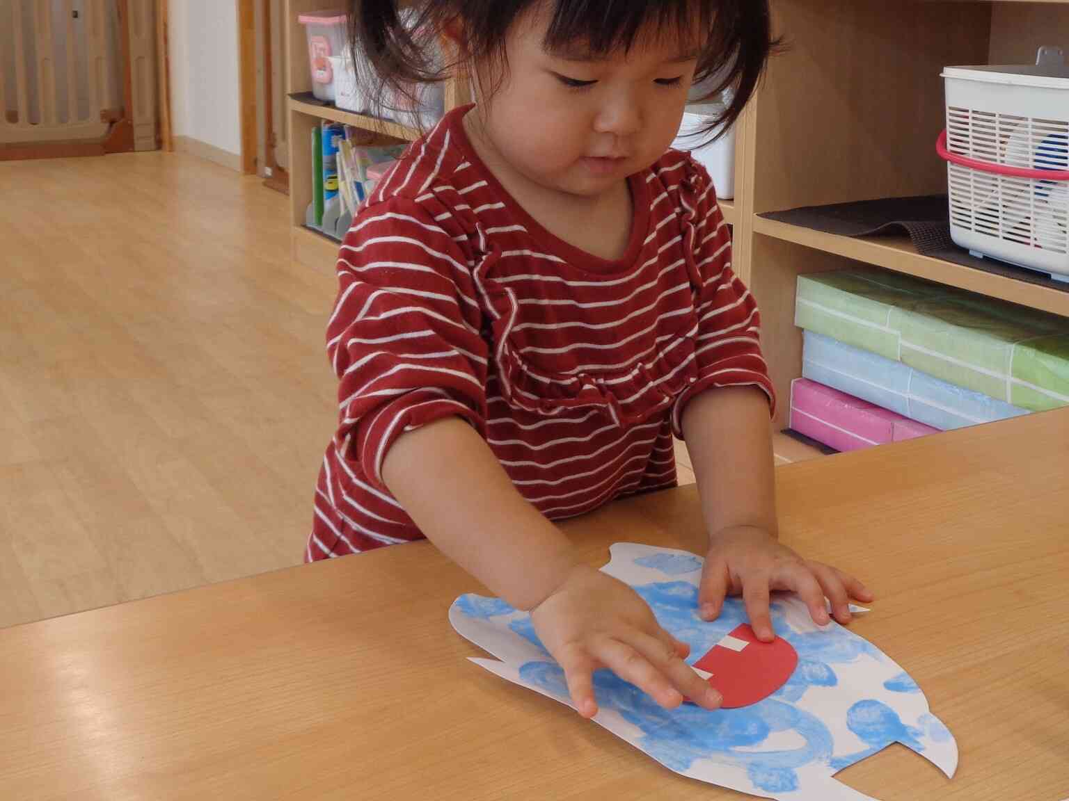 ペタペタ
