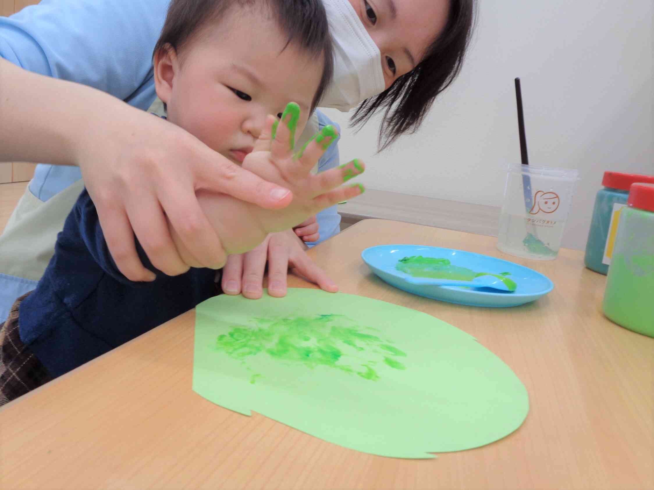 ５月の製作ひよこ組♪（０歳児）