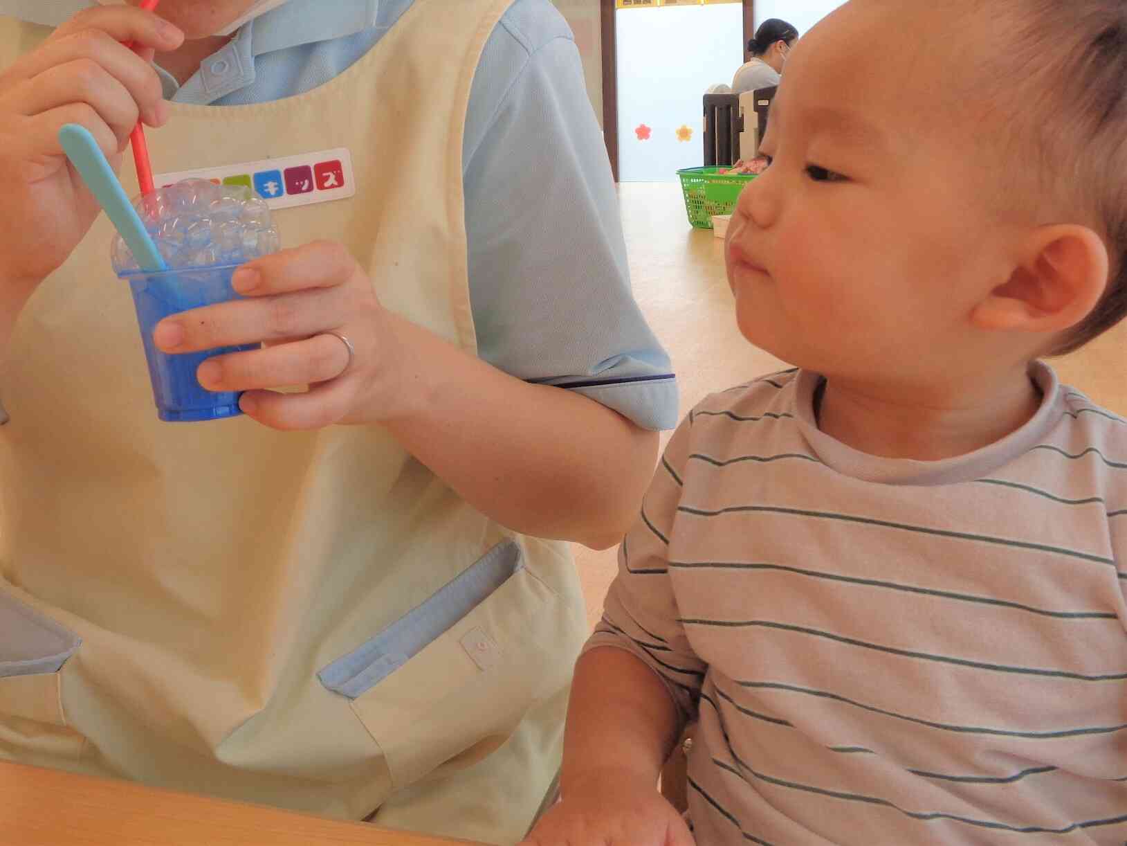 ６月の製作♪あひる組（１歳児）