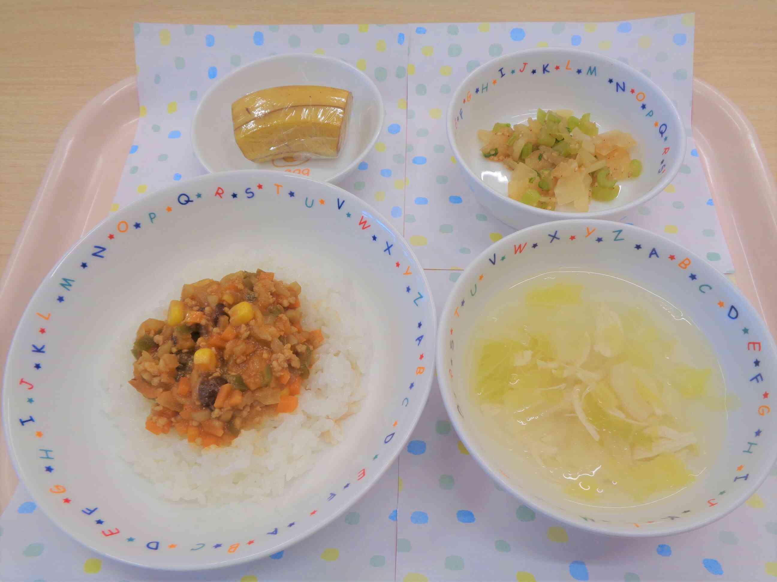 １１月１０日の給食