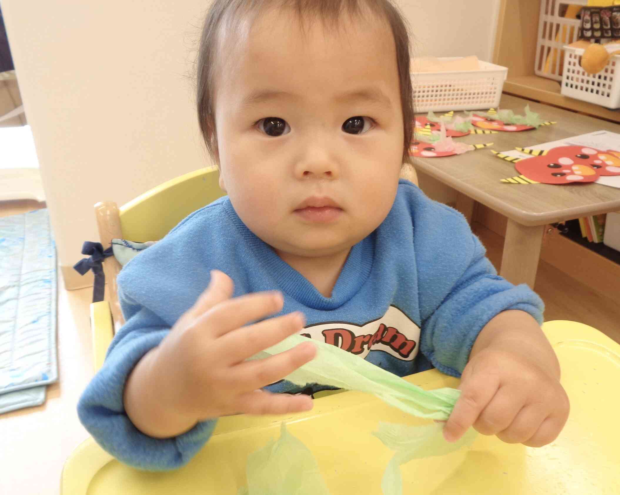 ひよこ組製作（0歳児）