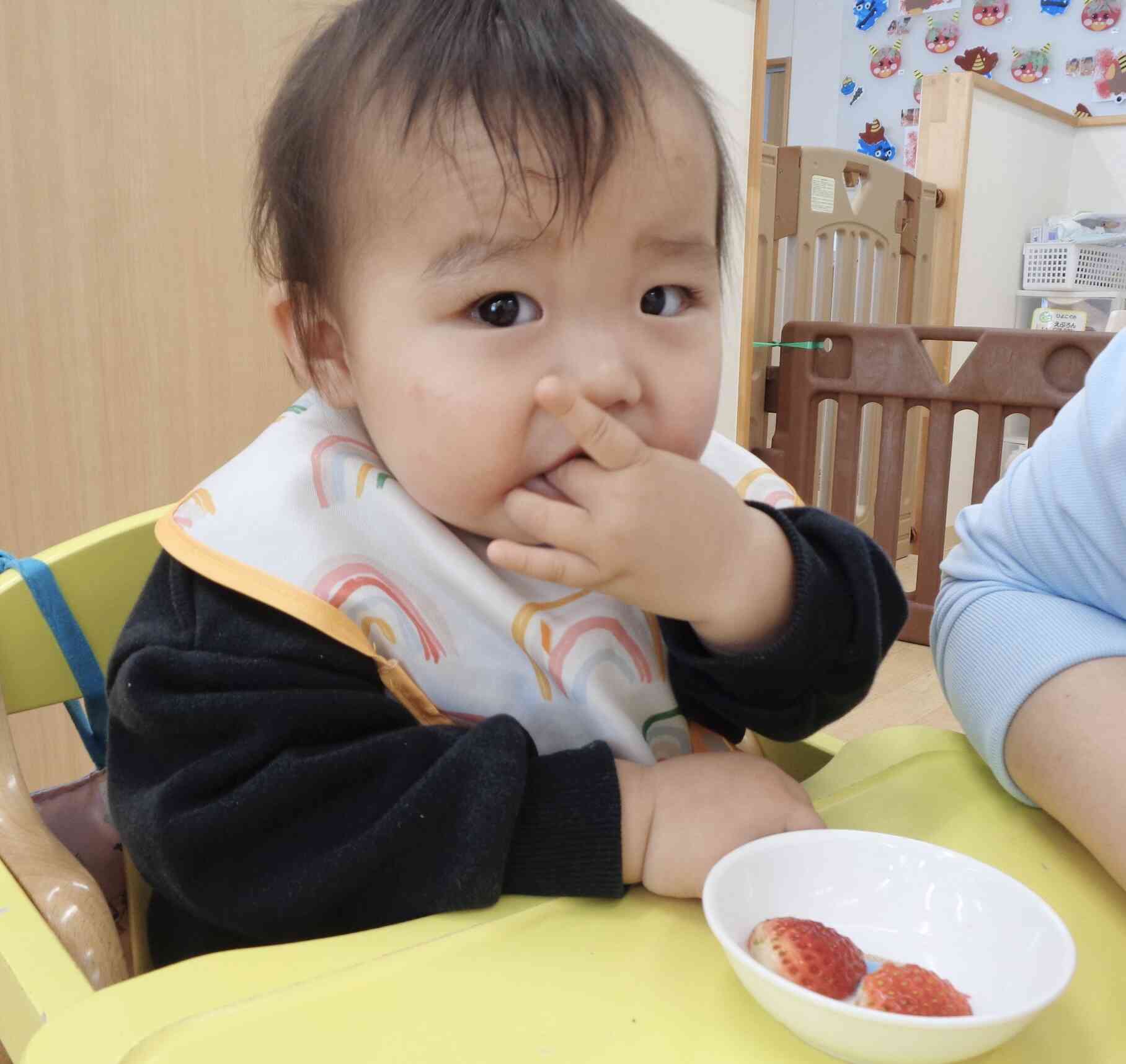 いちごをパクリ！