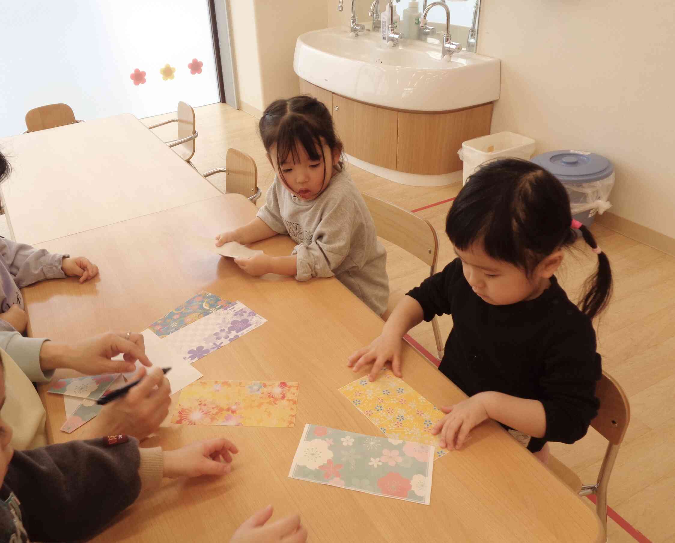 2月の制作♬うさぎ組（2歳児）