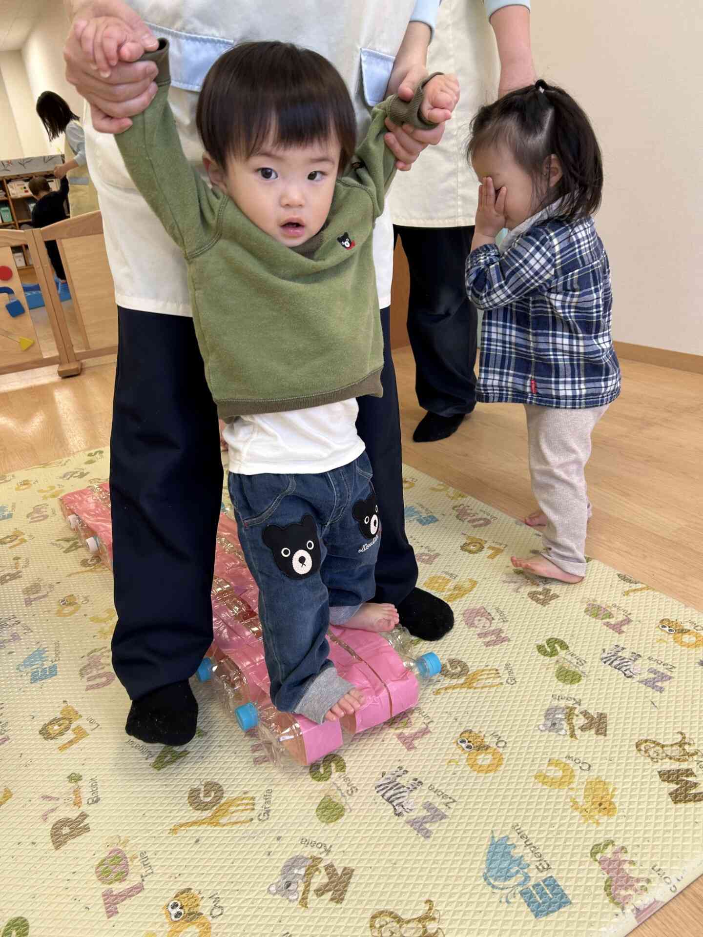 先生と一緒によいしょ、よいしょ！