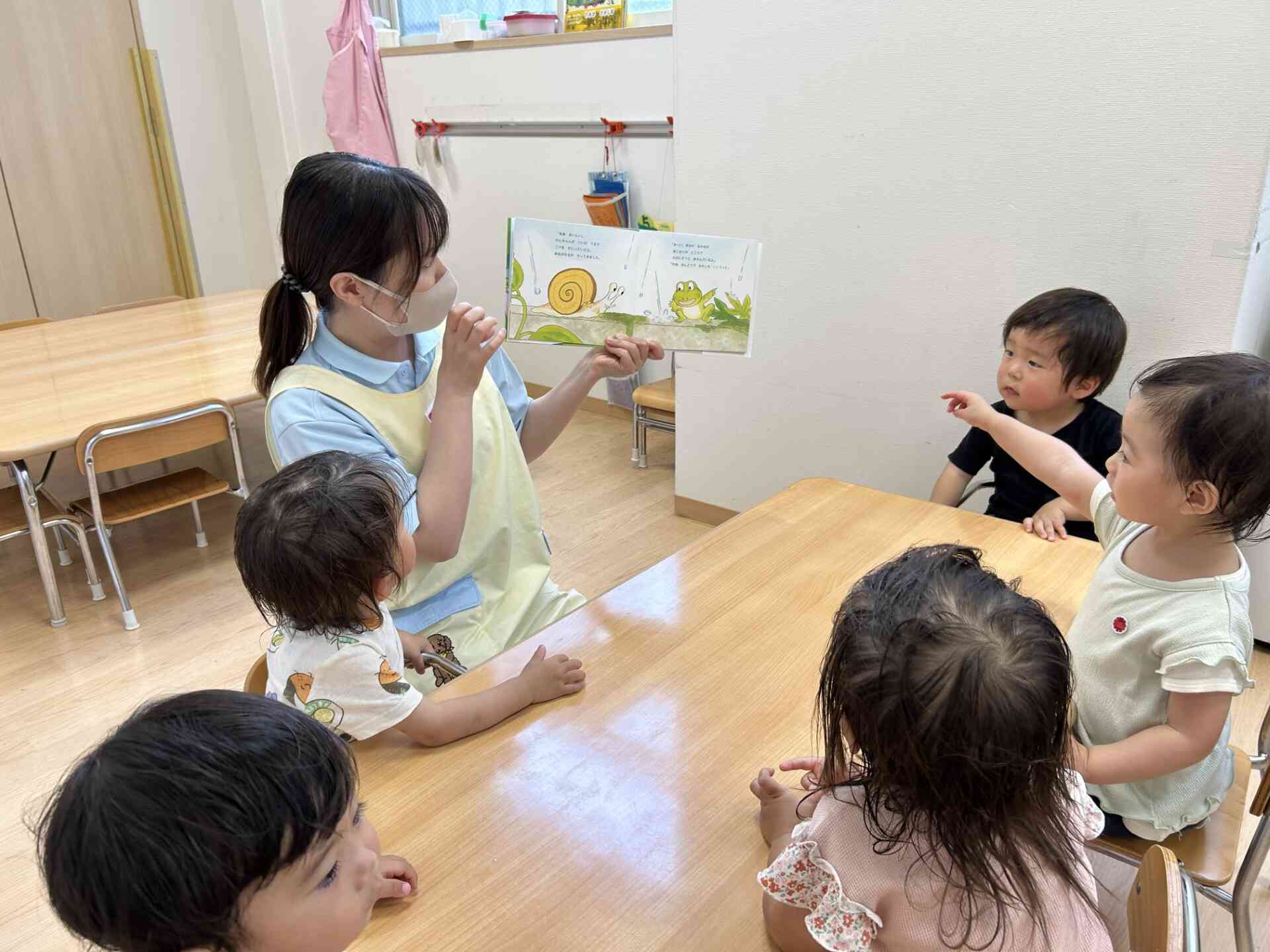 でんでんむしむし