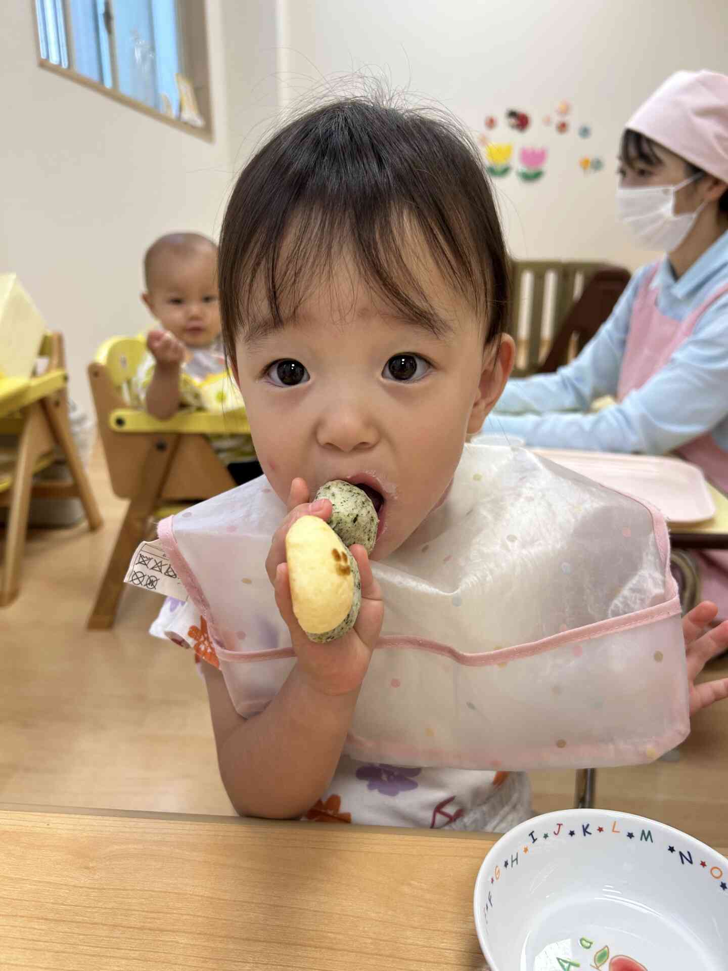大きなお口で・・・パクリ！