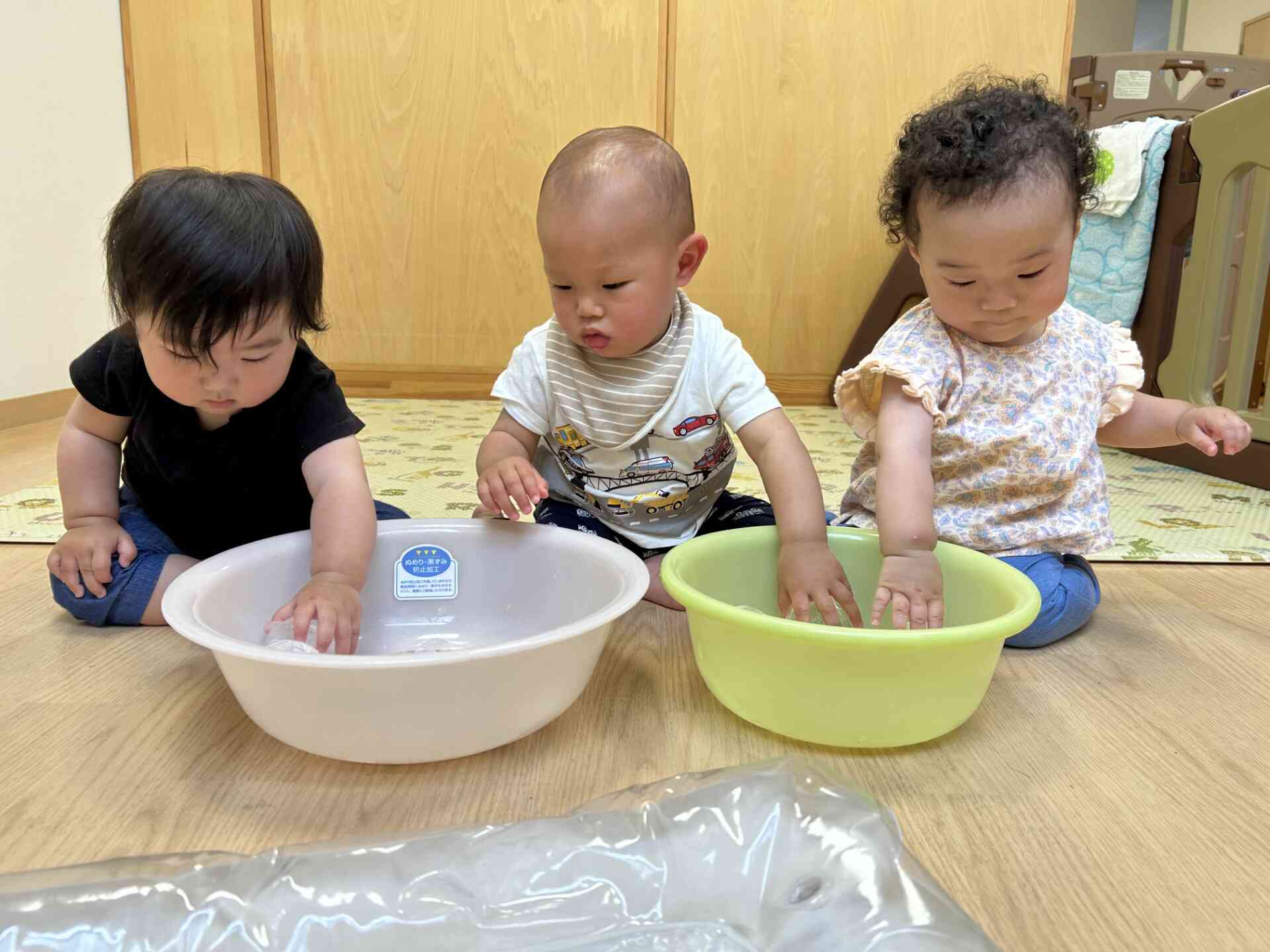 感触遊び～0歳児～