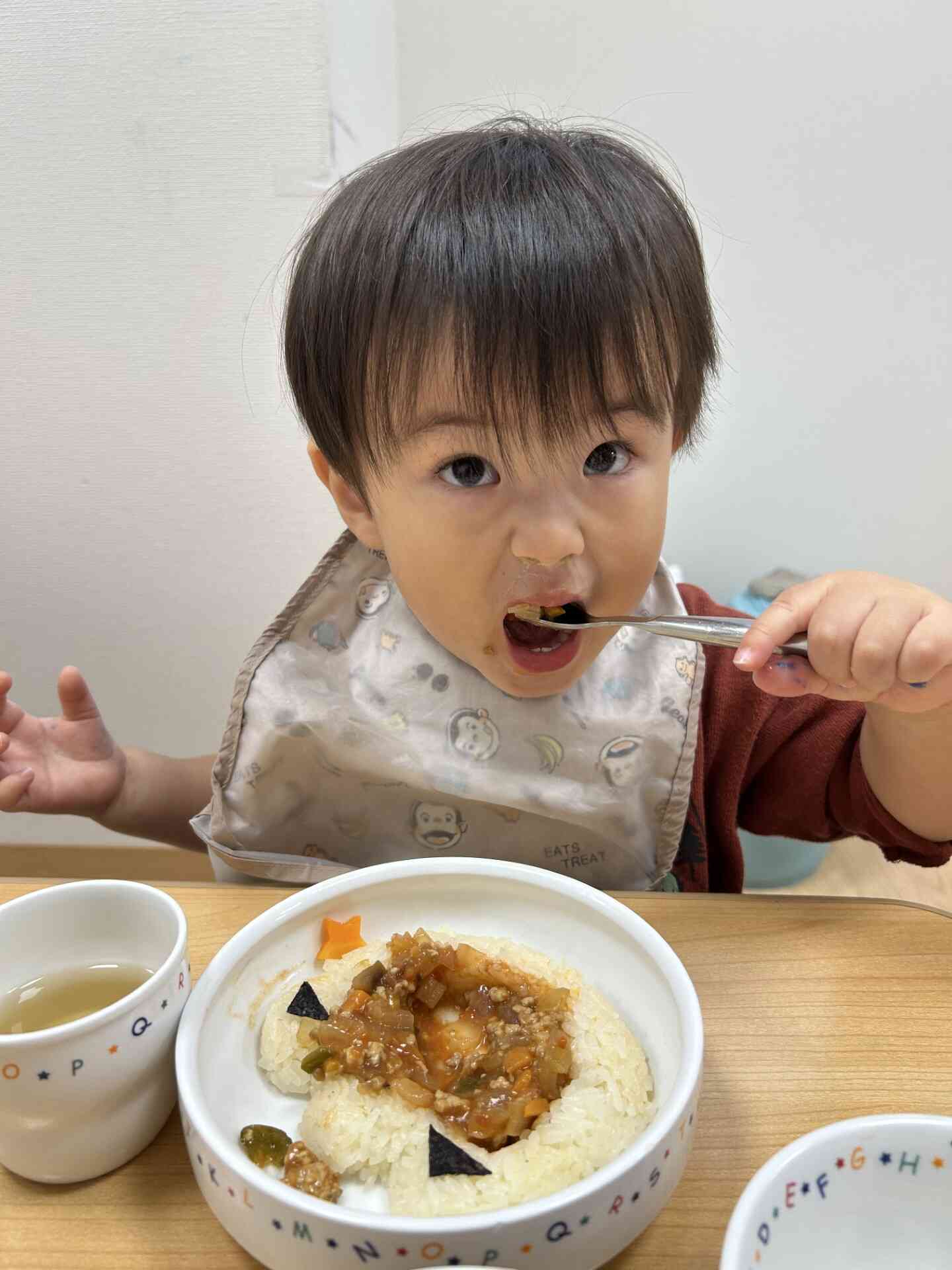 カボチャのオバケに負けない大きなお口!