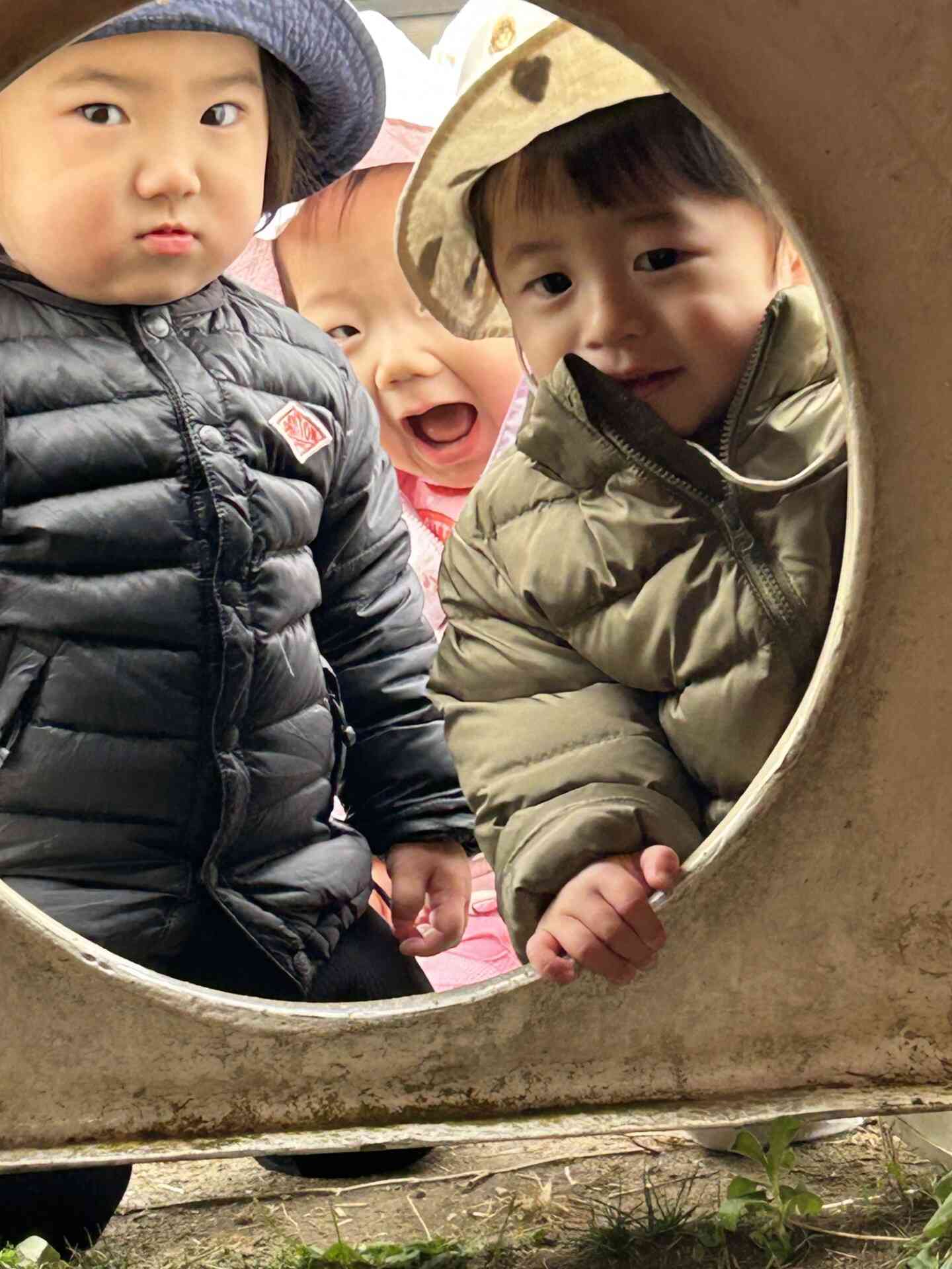 みんなでいないいないばぁ！