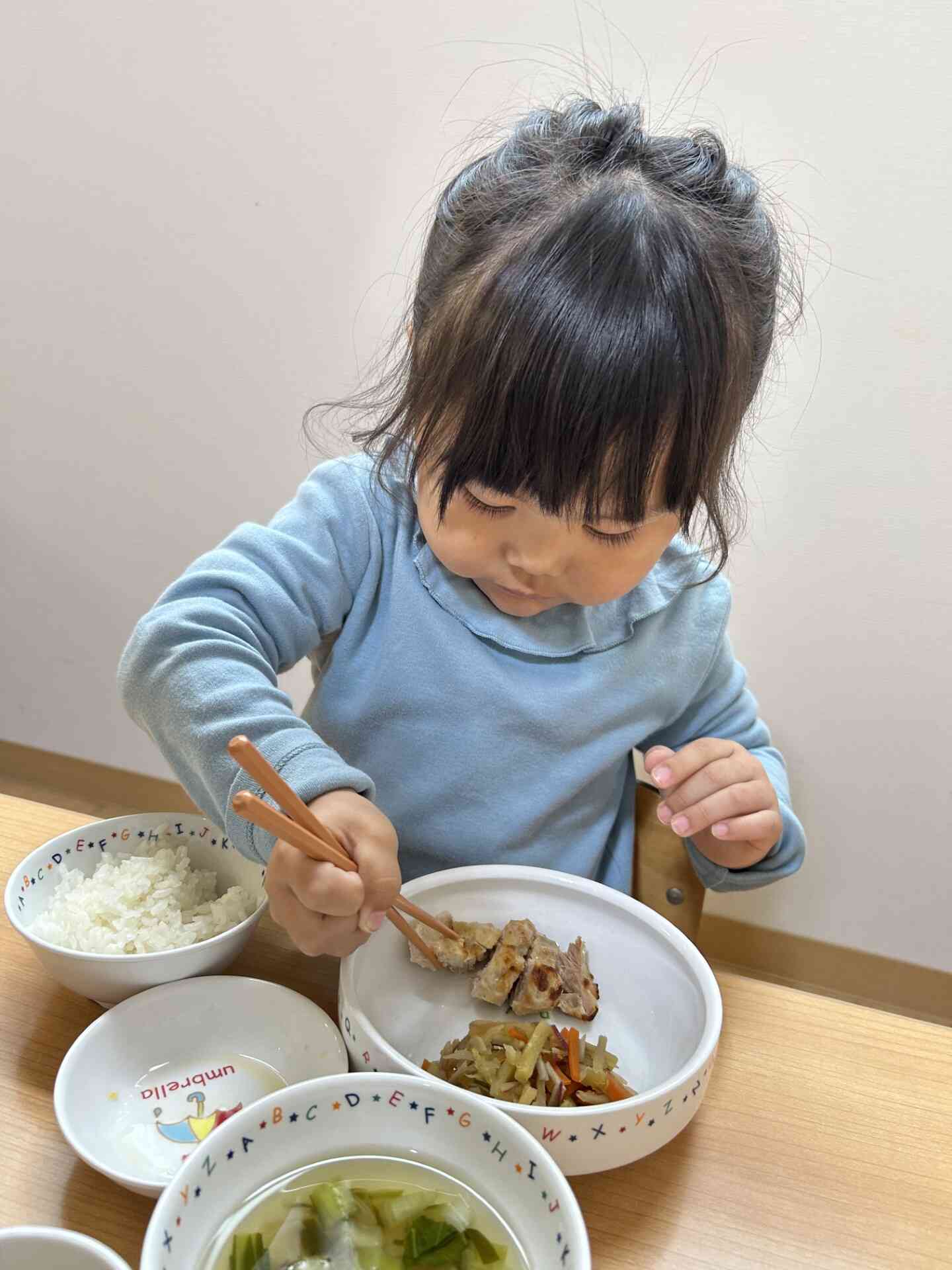 最後までお箸で食べるぞ〜