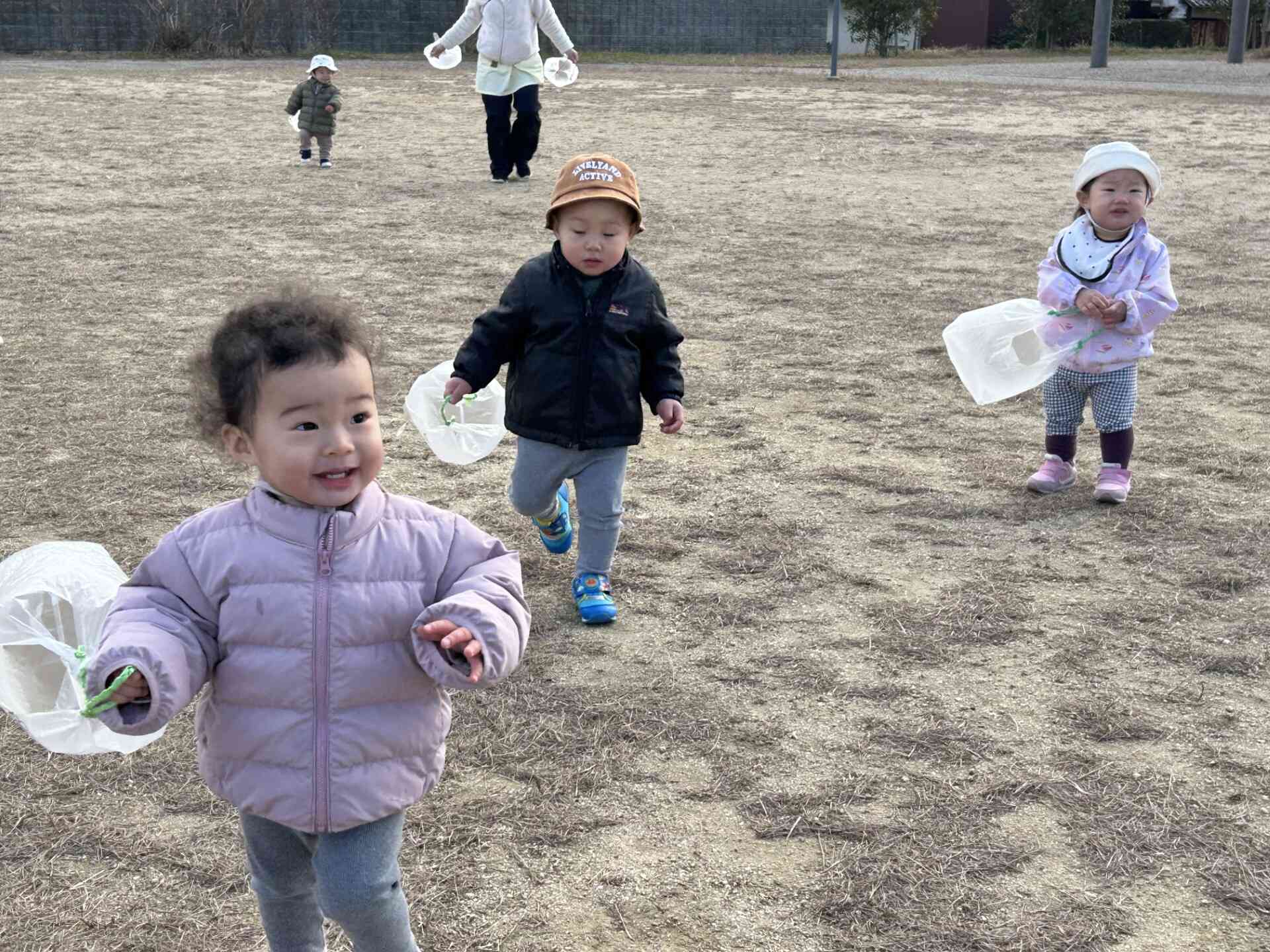 凧揚げ、楽しいね。