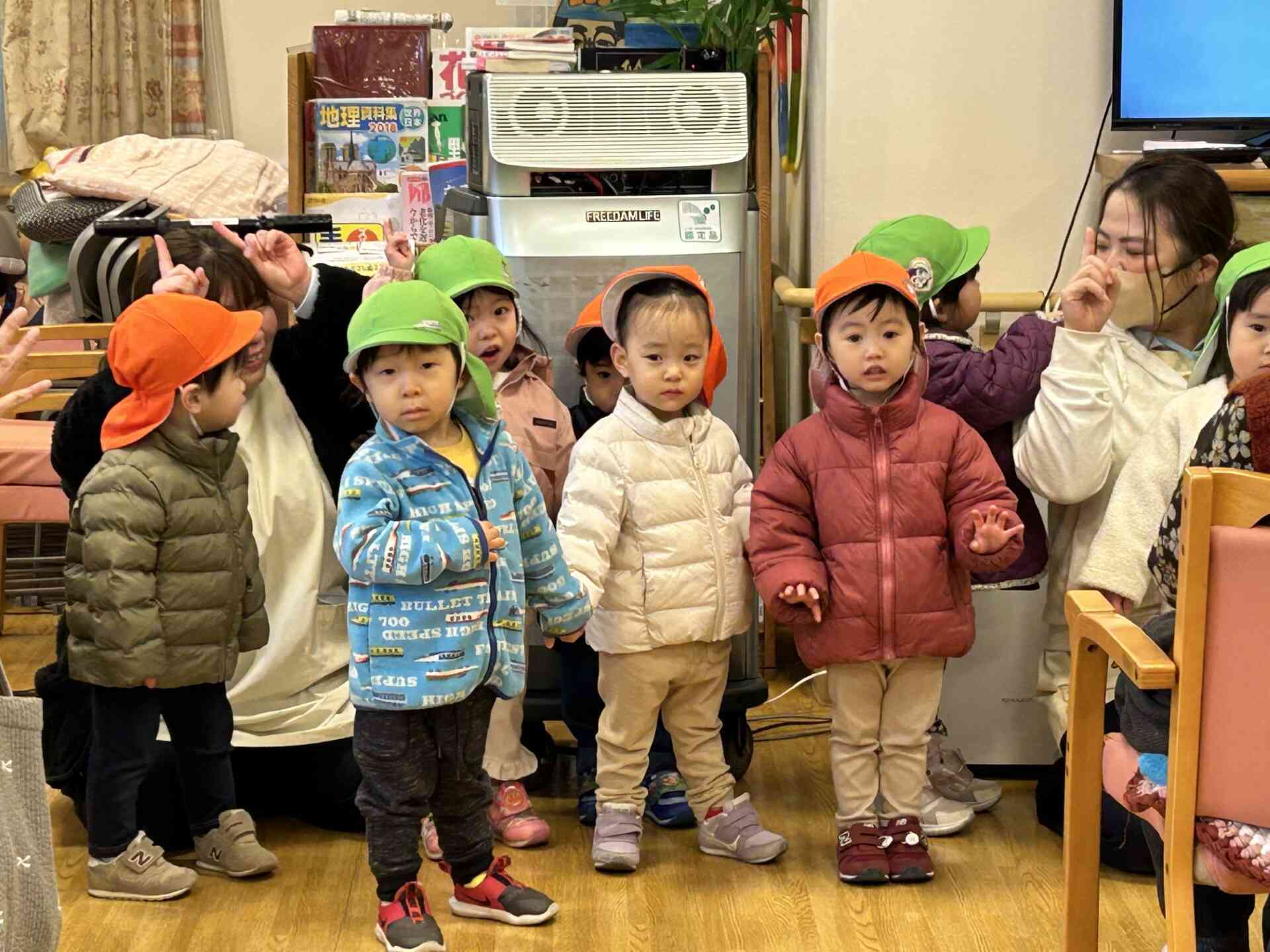 緊張しながらも大きな声で歌ってくれました！