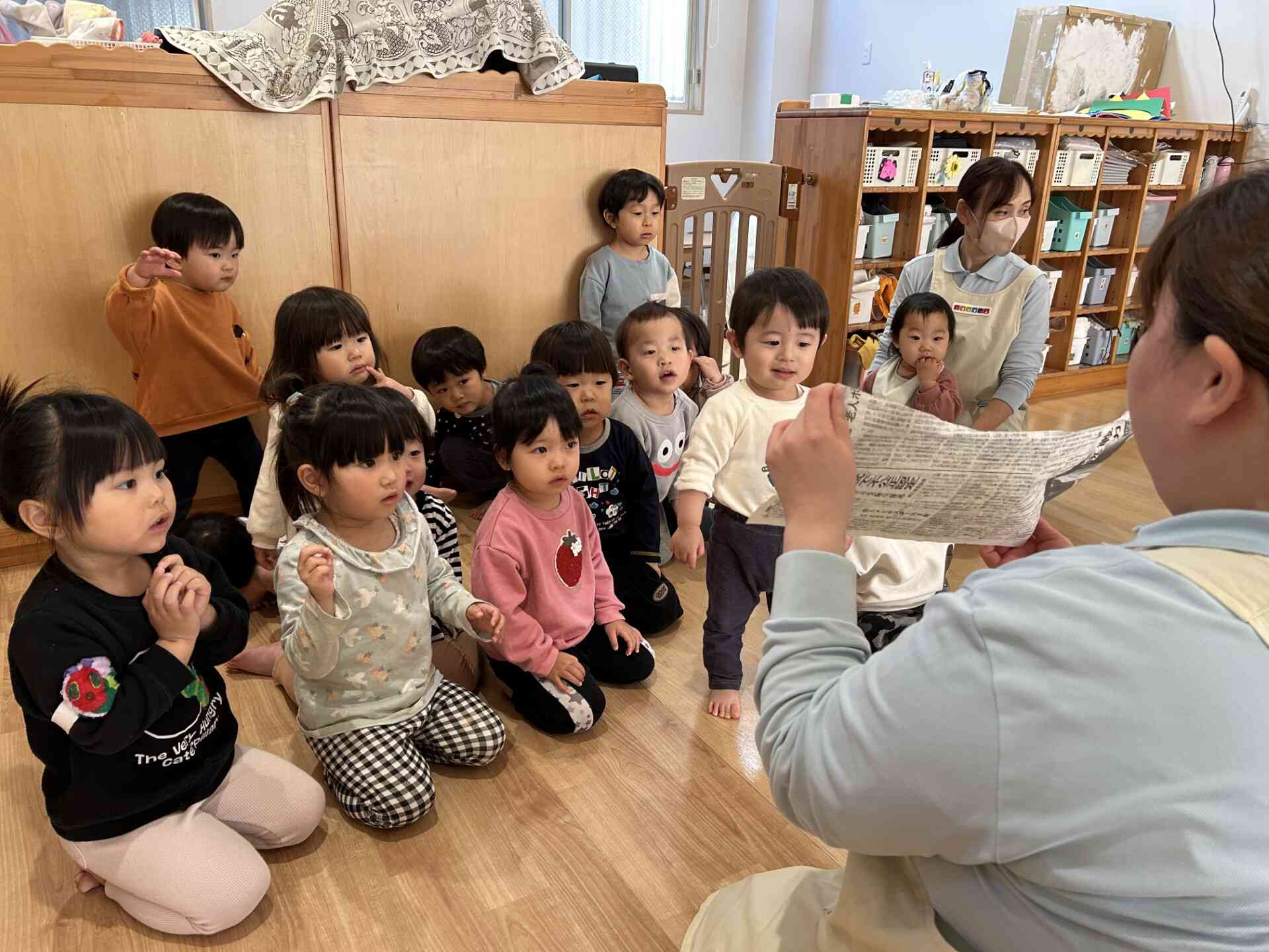新聞遊び～全クラス～