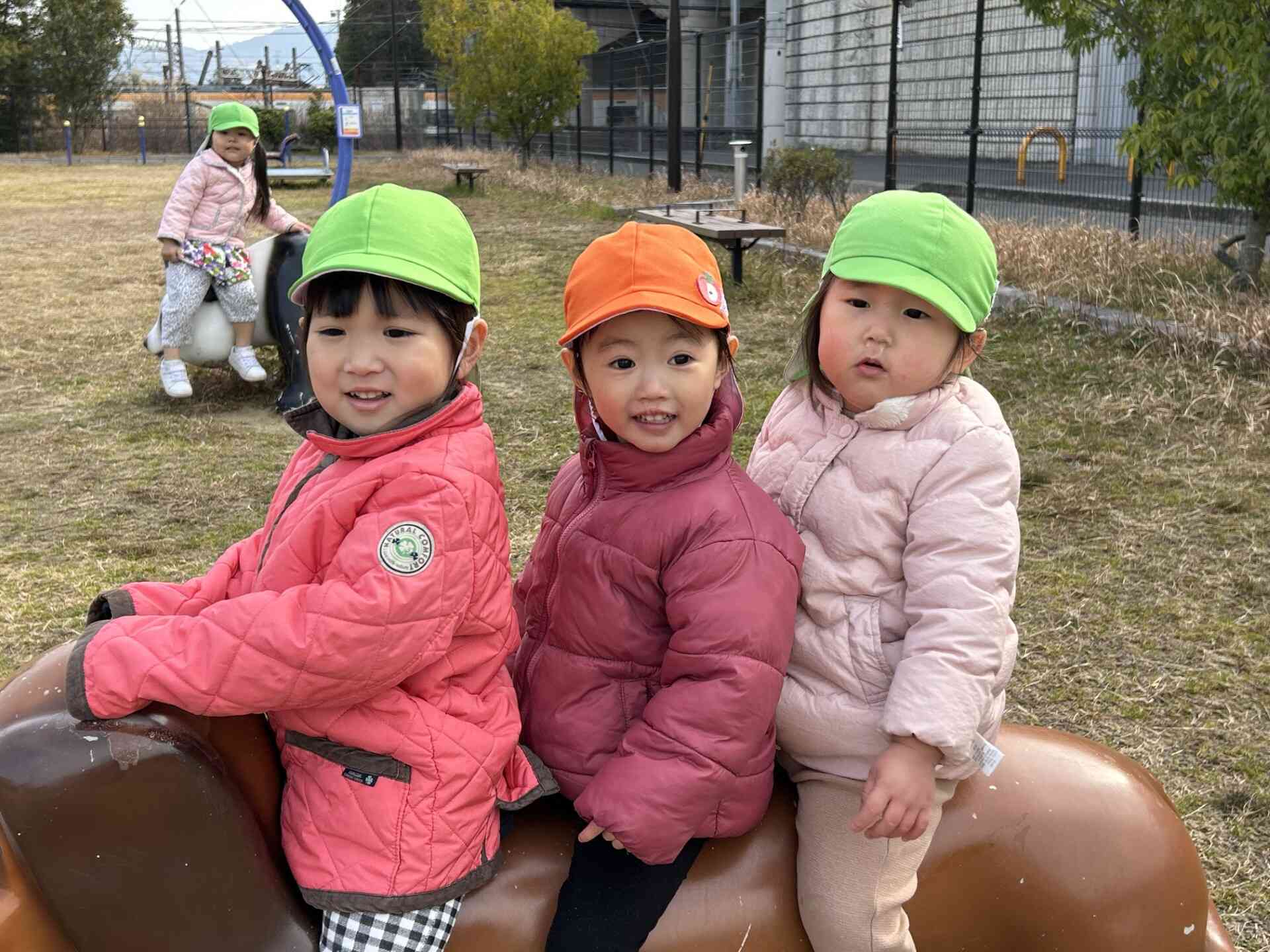 仲良く一緒に出発進行！