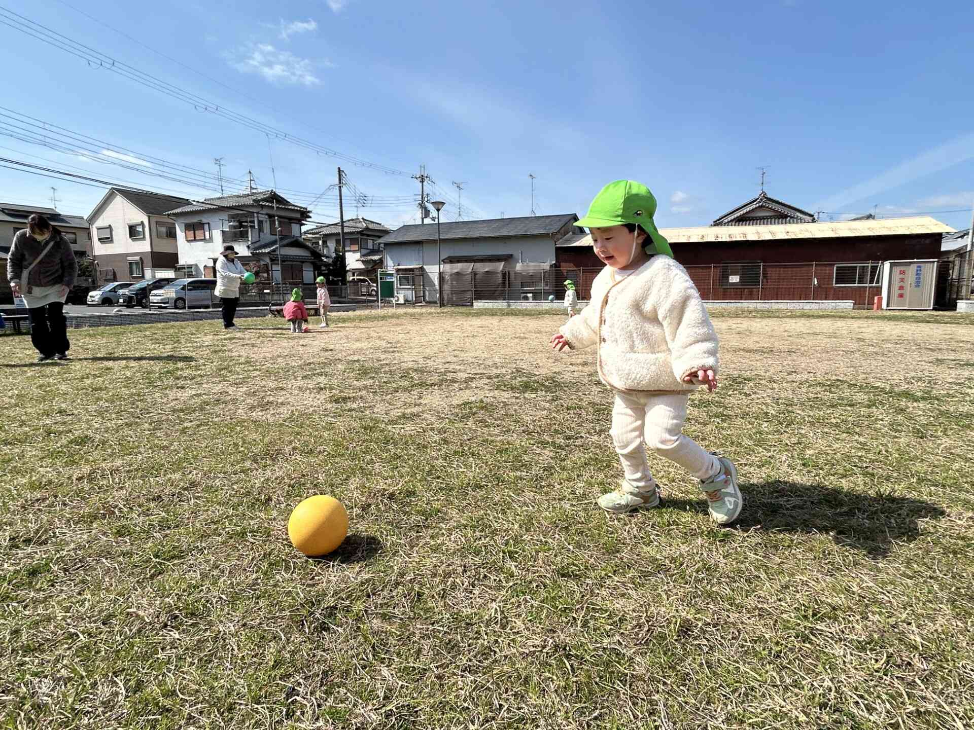 思い出公園゛いもむし公園゛〜2歳児〜