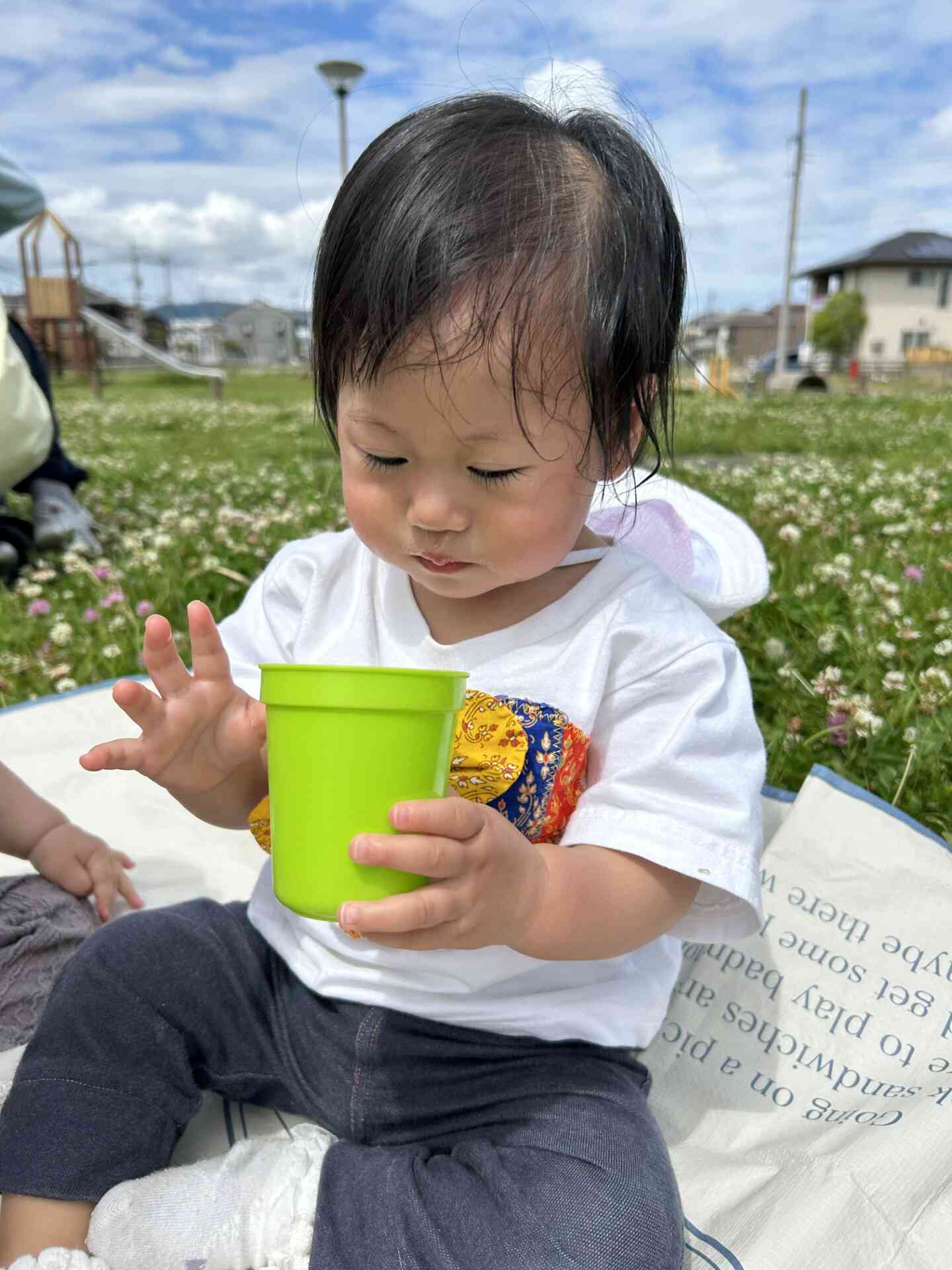 《おちゃ、おいしいなぁ〜》
