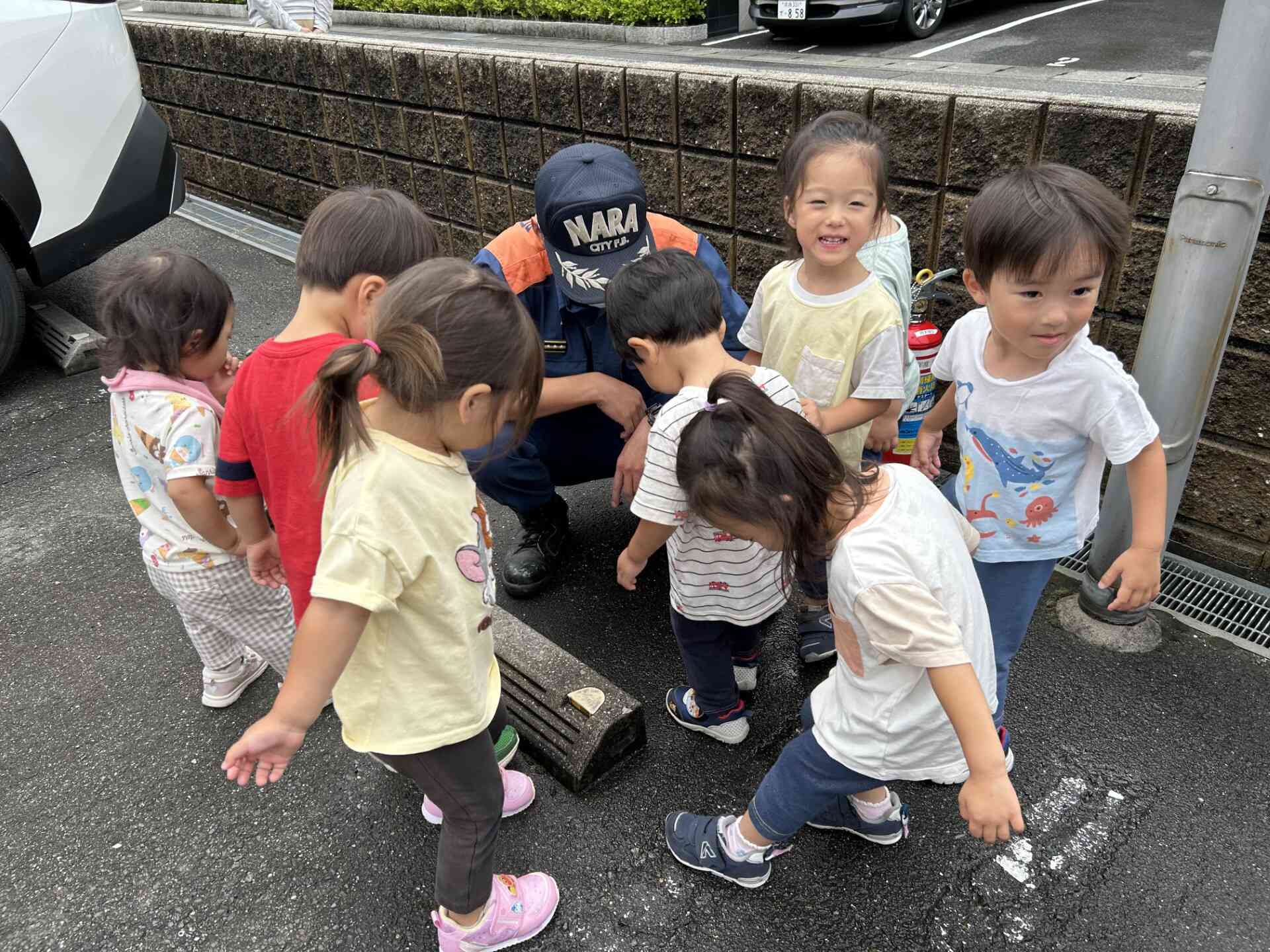 すっかり、消防士さんとも仲良しになりました!