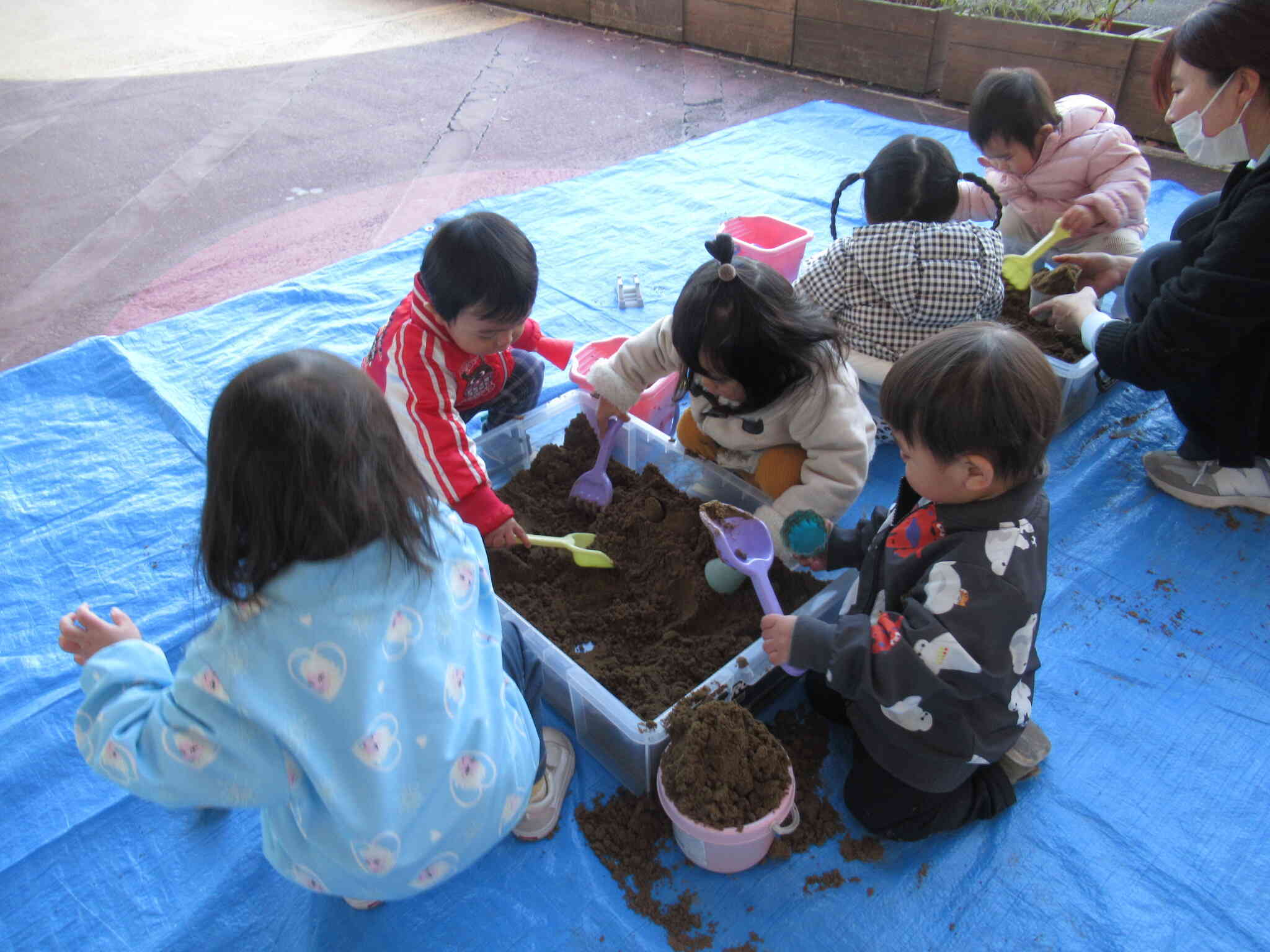 お砂たのし～(^^♪