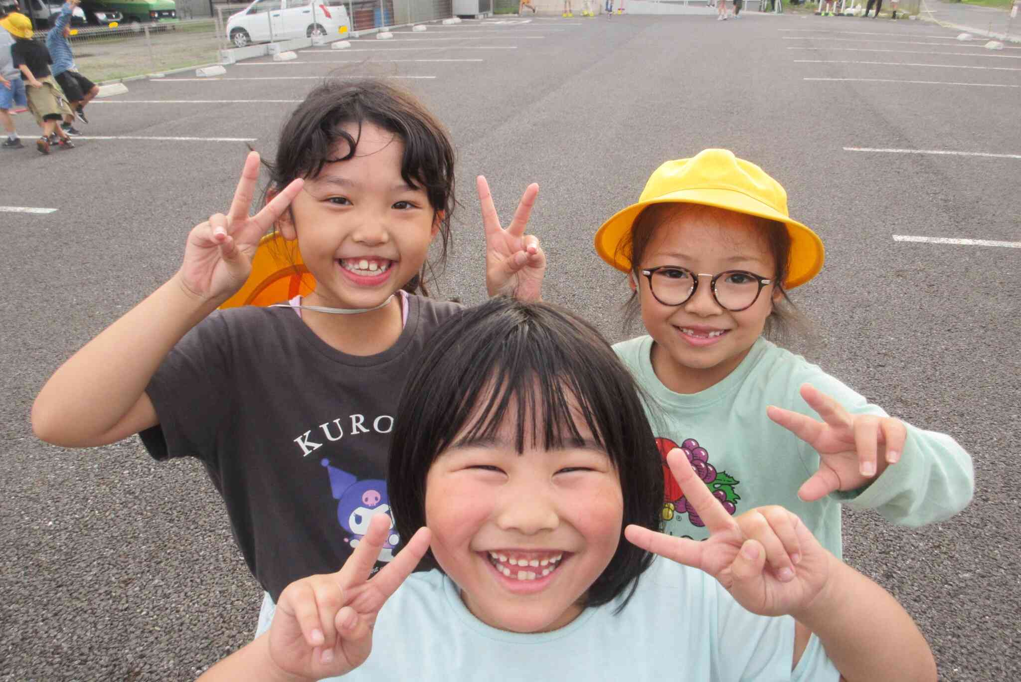 みんなで～！