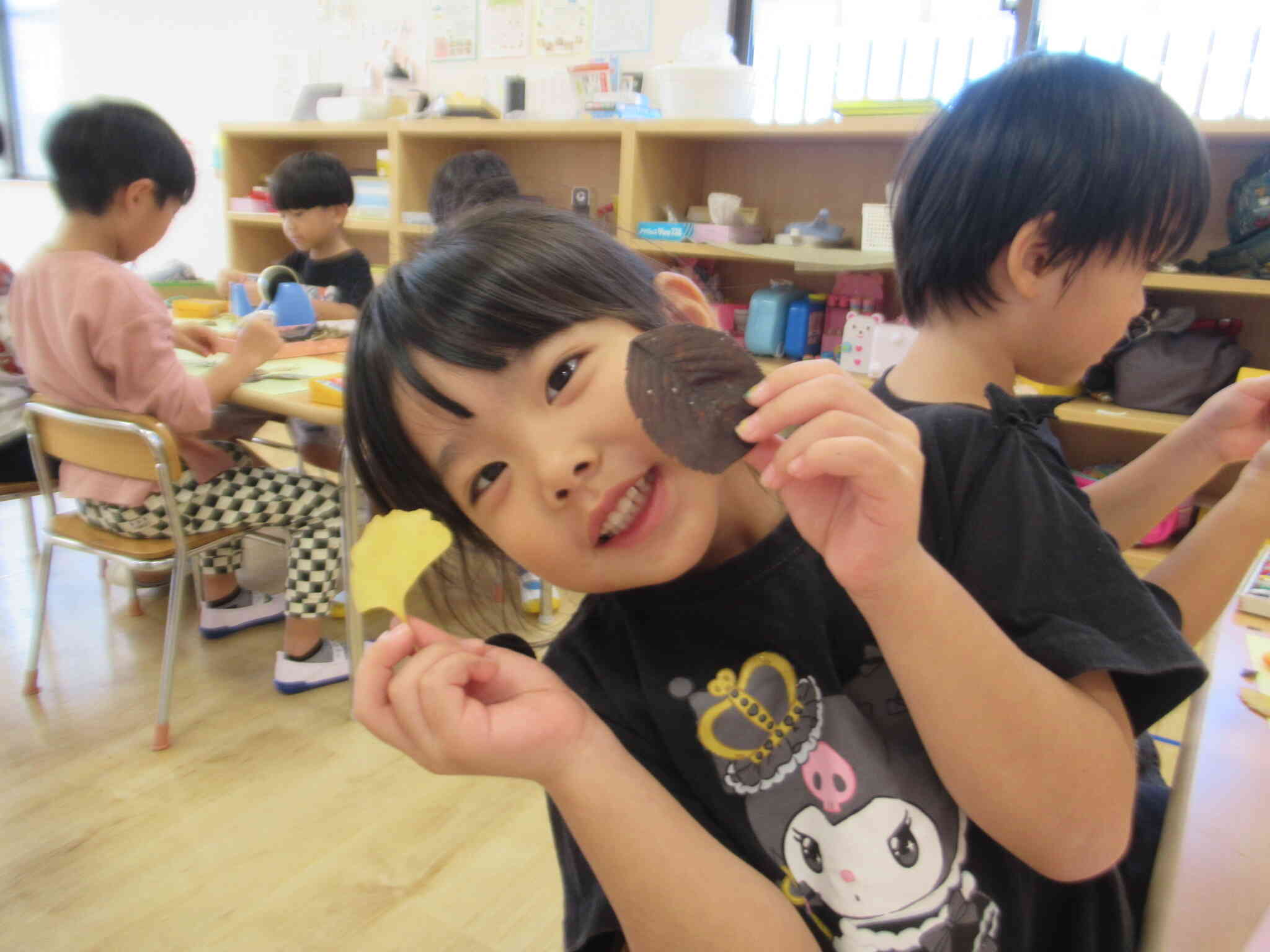 みてみて落ち葉がいっぱい