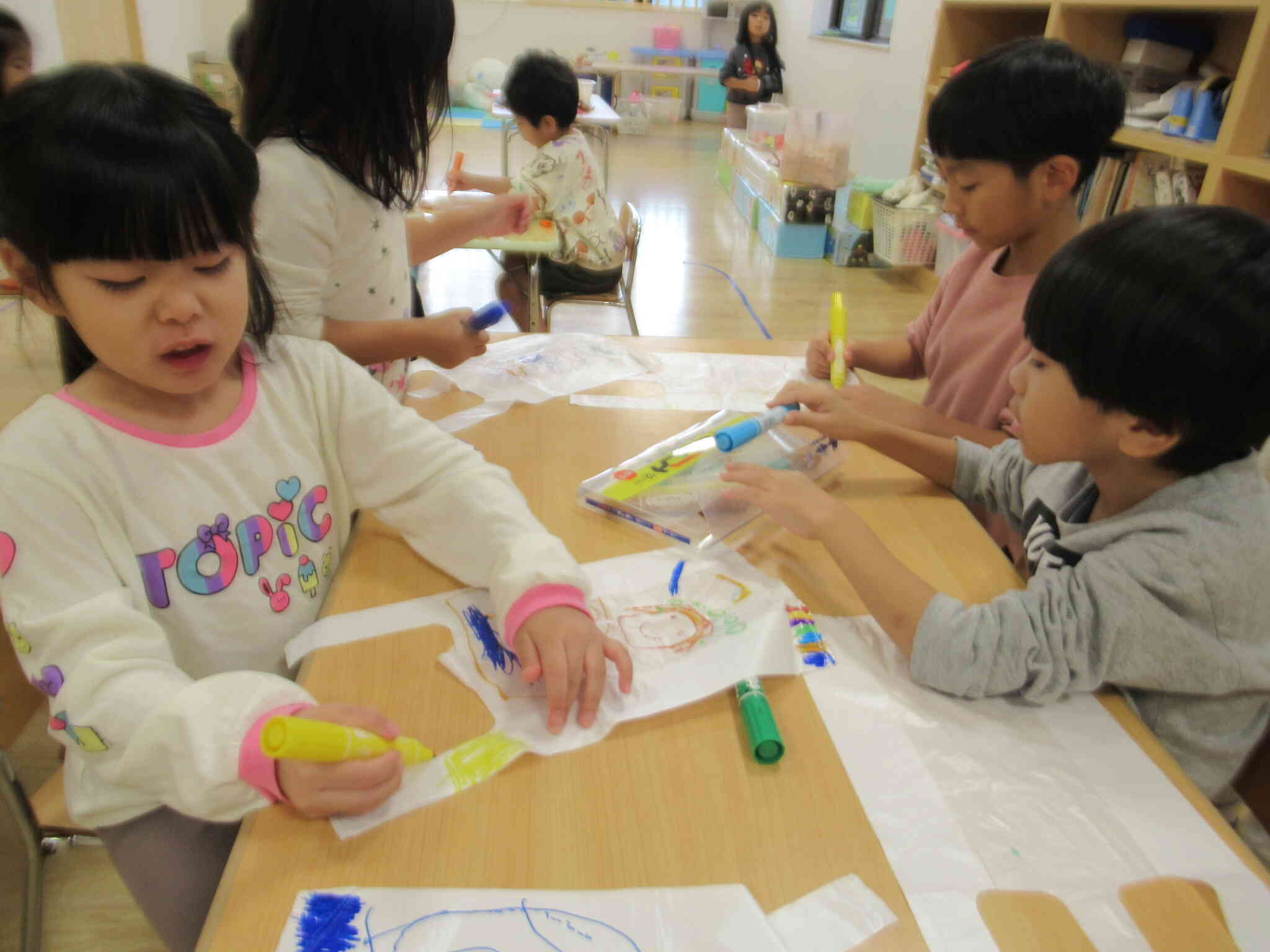 お正月遊び【凧揚げ】