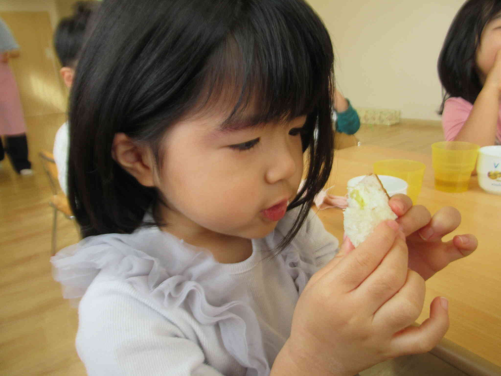 南南東を向いて…