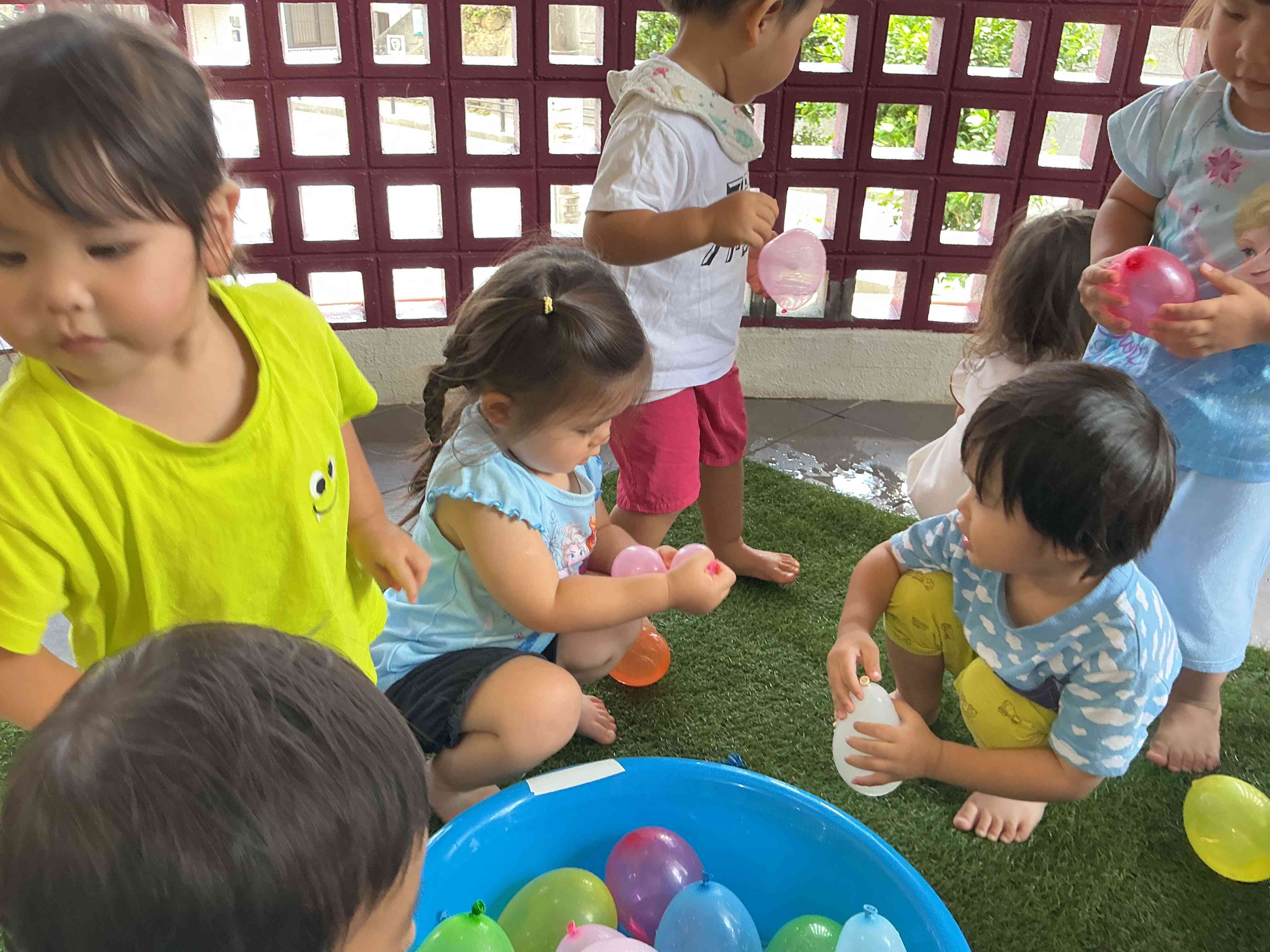 季節を感じながら元気に過ごしています