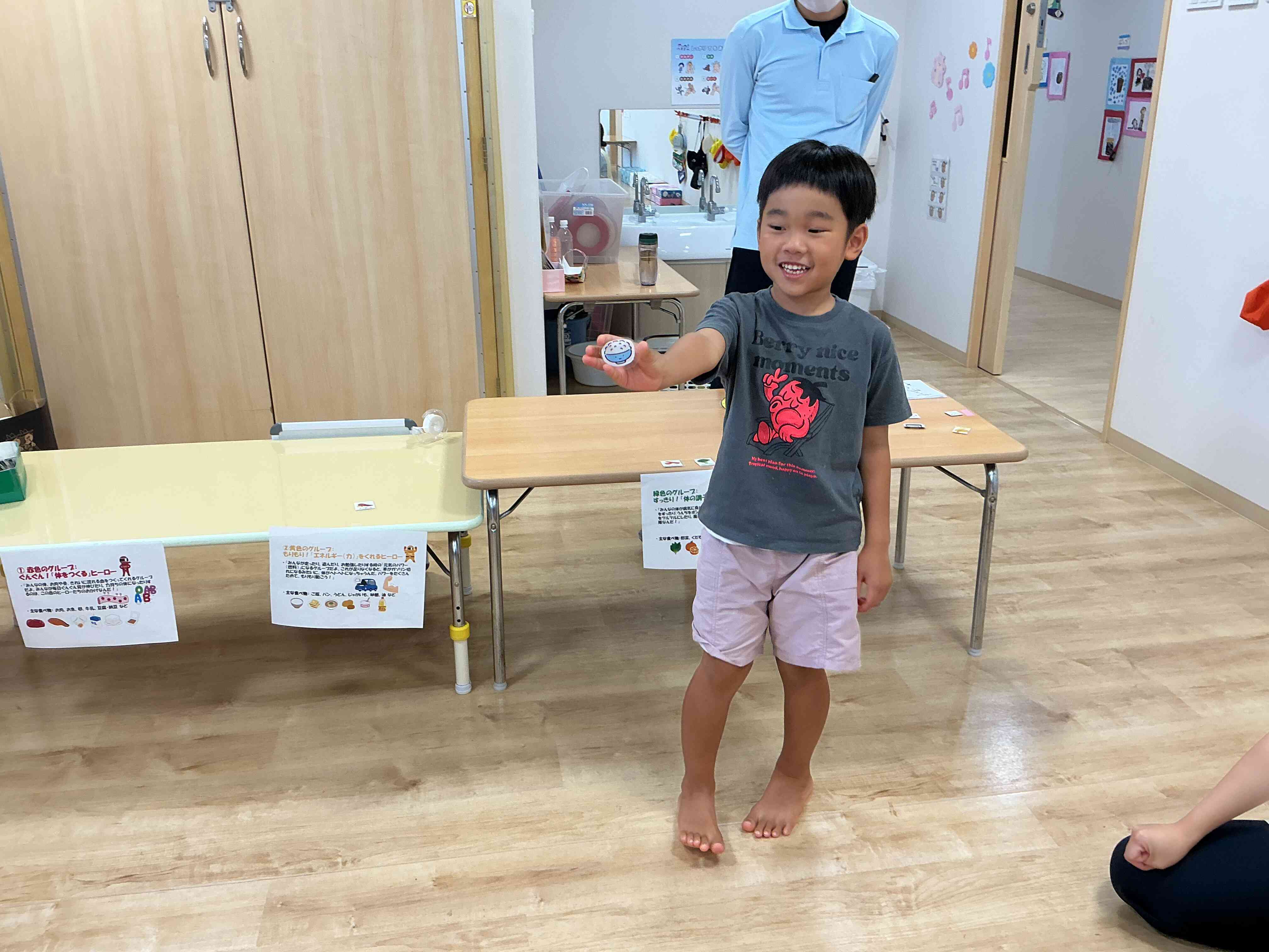 食べ物の仲間分けに挑戦！