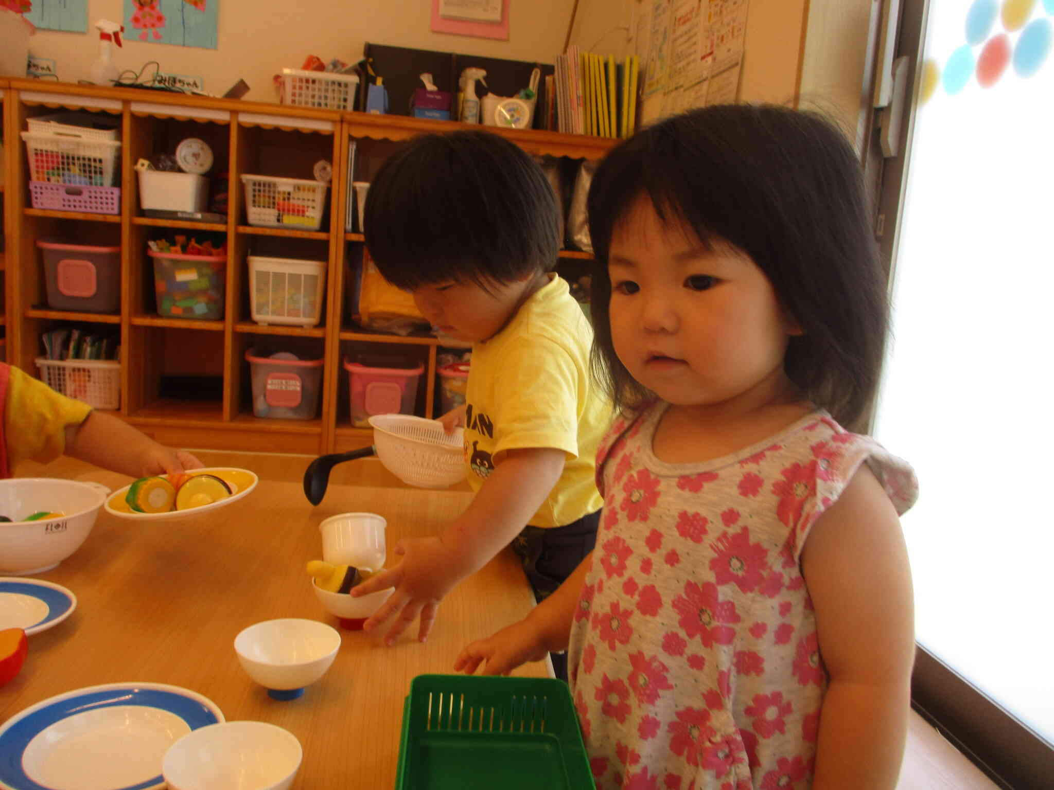 お弁当箱の中身は何にしようかな？
