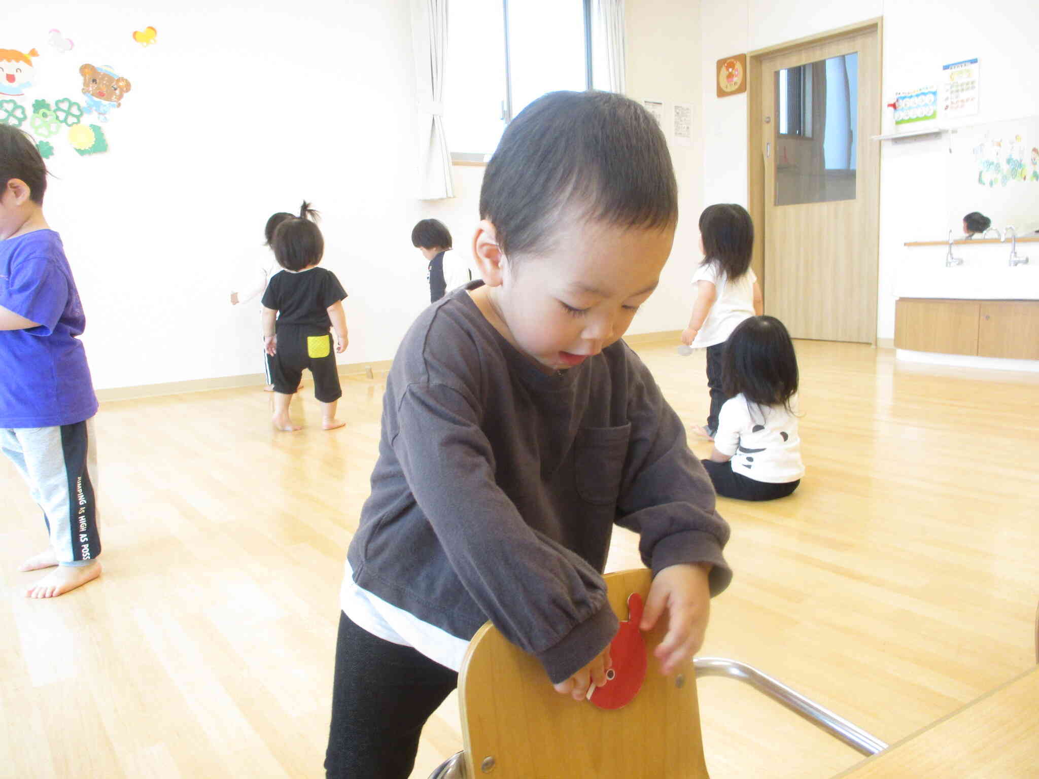 椅子にもかくれんぼしていたね。