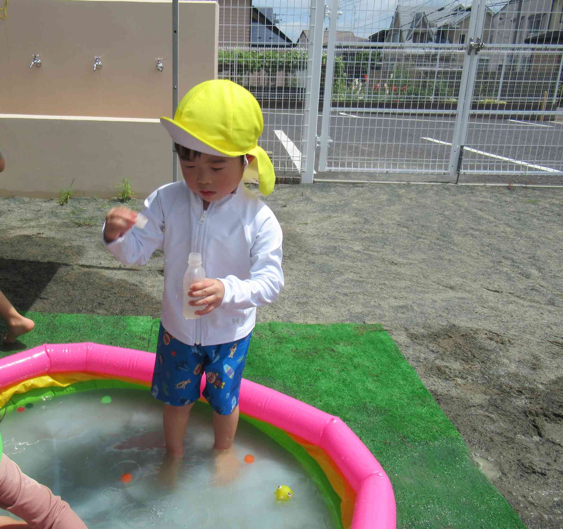 水がはいったからフタしめようかな