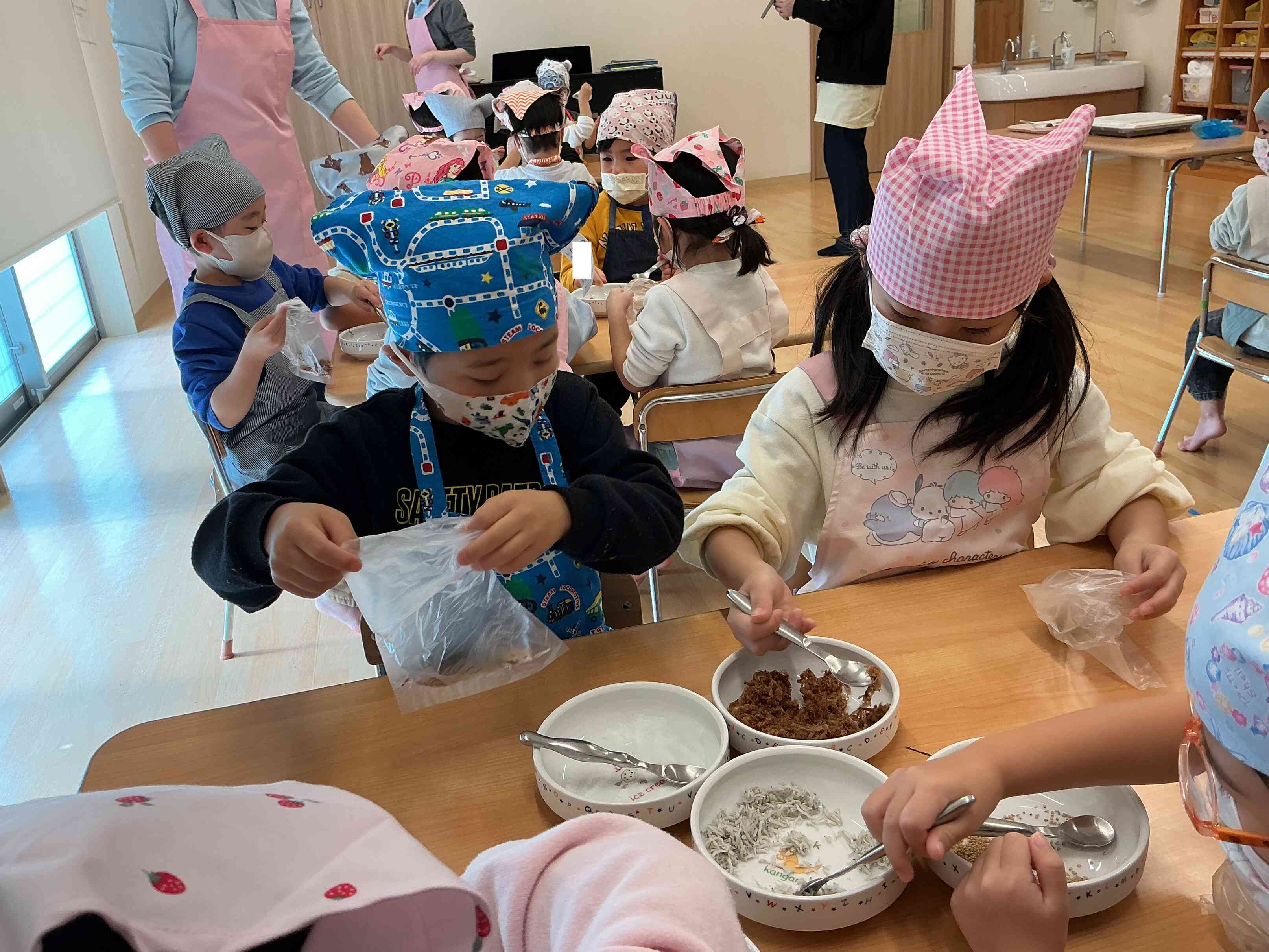 どんなふりかけになるか、楽しみです。